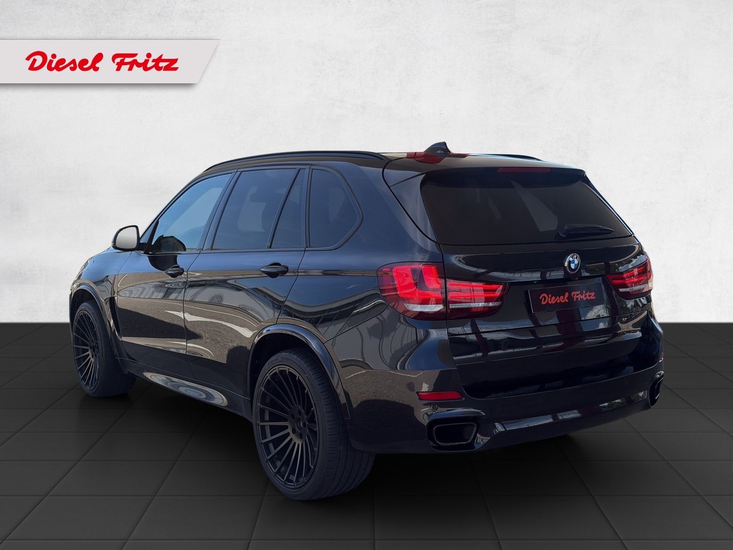 BMW X5 xDrive M50d Steptronic-image-2