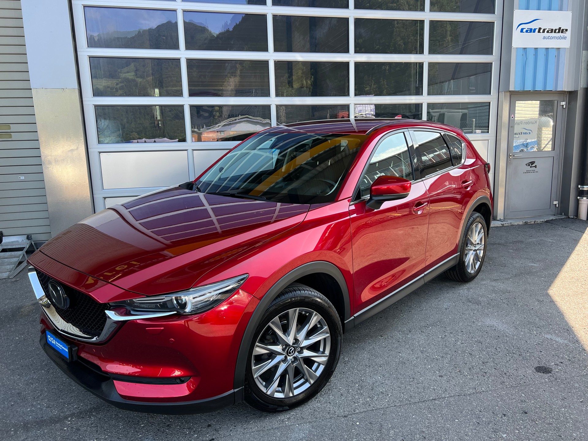 MAZDA CX-5 SKYACTIV-G 194 Revolution 4x4 Automat * Navi * Leder * AHK 2000kg. Head-Up Display * frisch ab MFK *-image-0