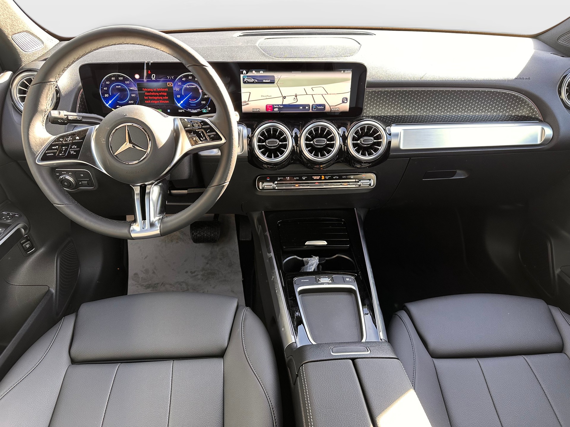 MERCEDES-BENZ EQB 350 Swiss Star Progressive 4Matic-image-8