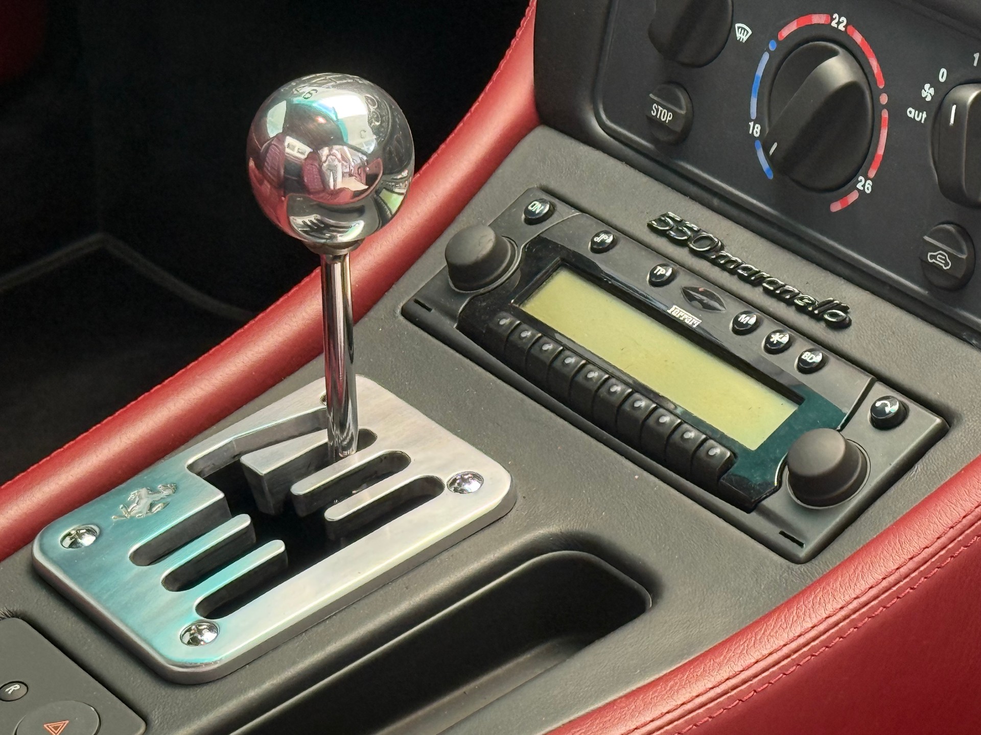 FERRARI F550-image-13