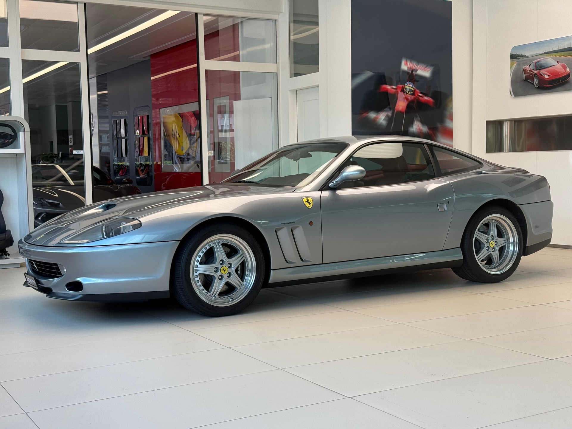 FERRARI F550