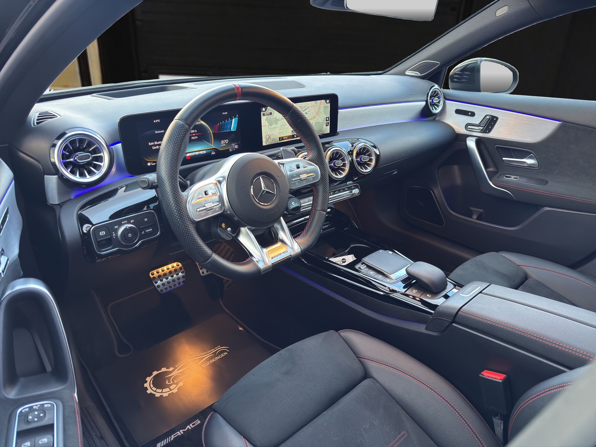 MERCEDES-BENZ A 35 AMG 4matic-image-8