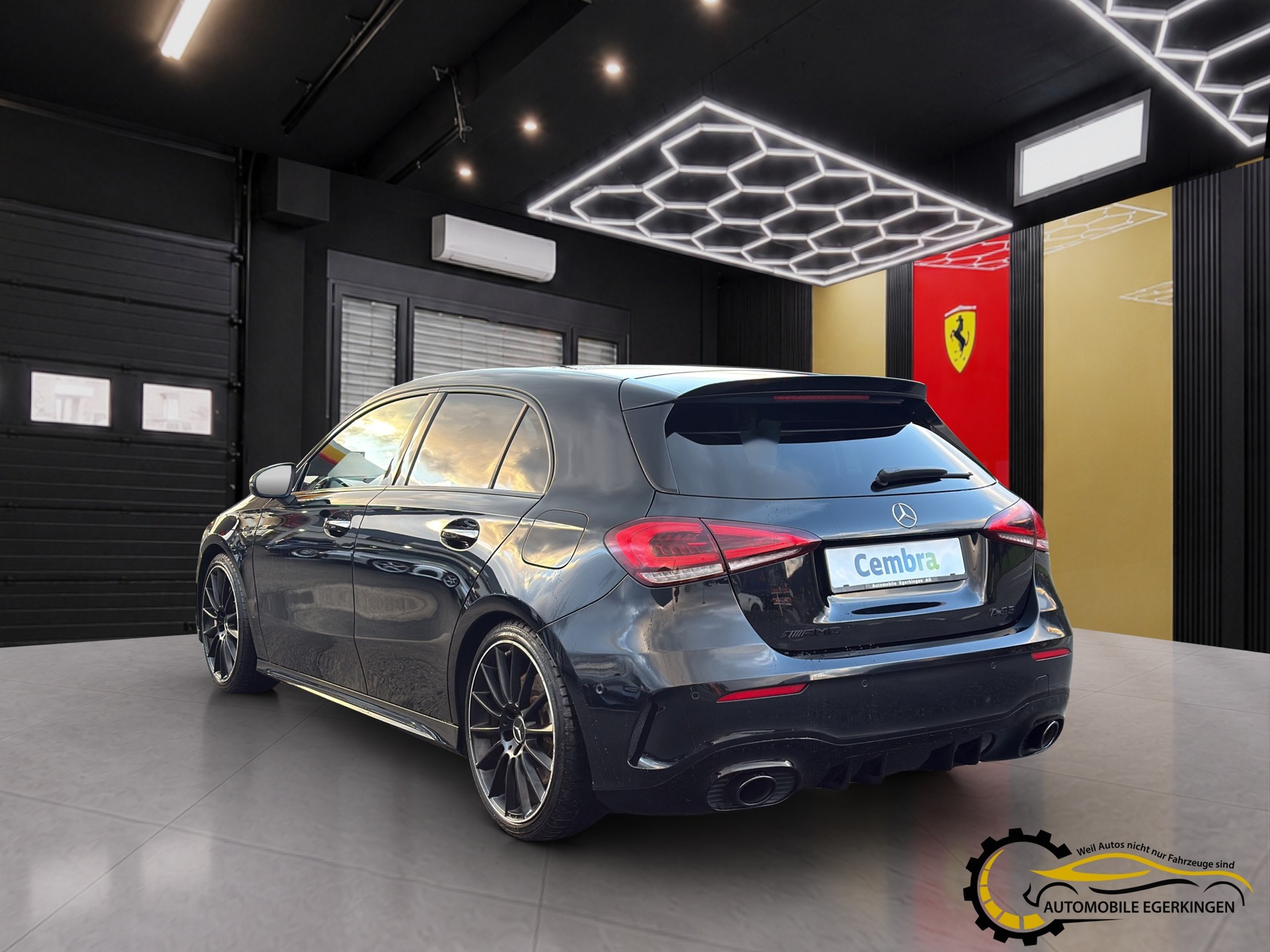MERCEDES-BENZ A 35 AMG 4matic-image-6