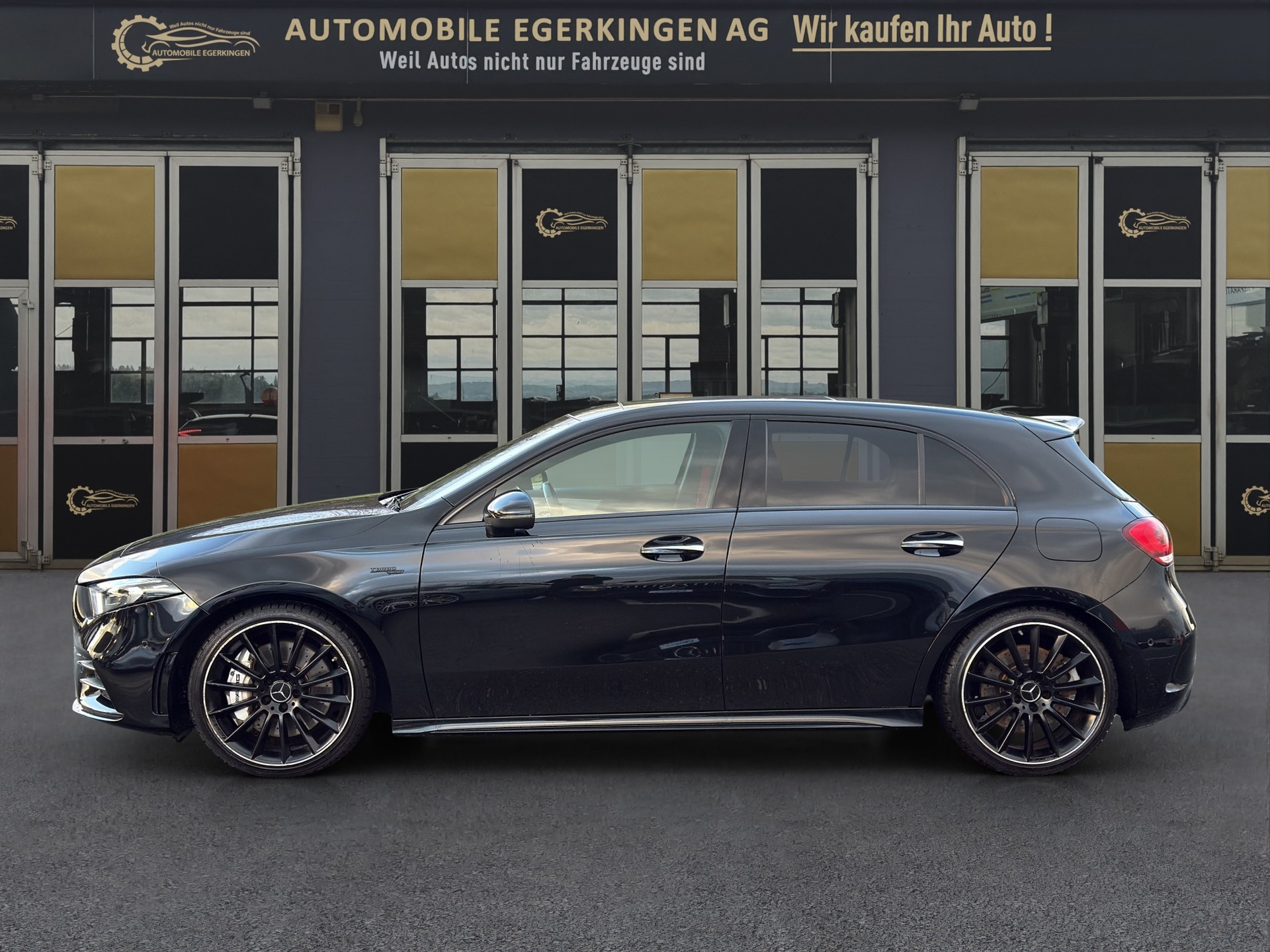 MERCEDES-BENZ A 35 AMG 4matic-image-7
