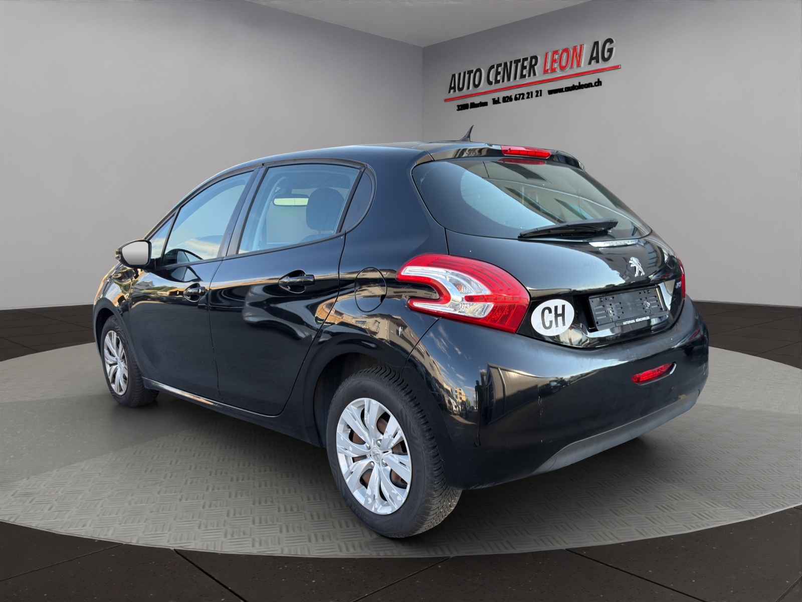PEUGEOT 208 1.2 VTI Access-image-3