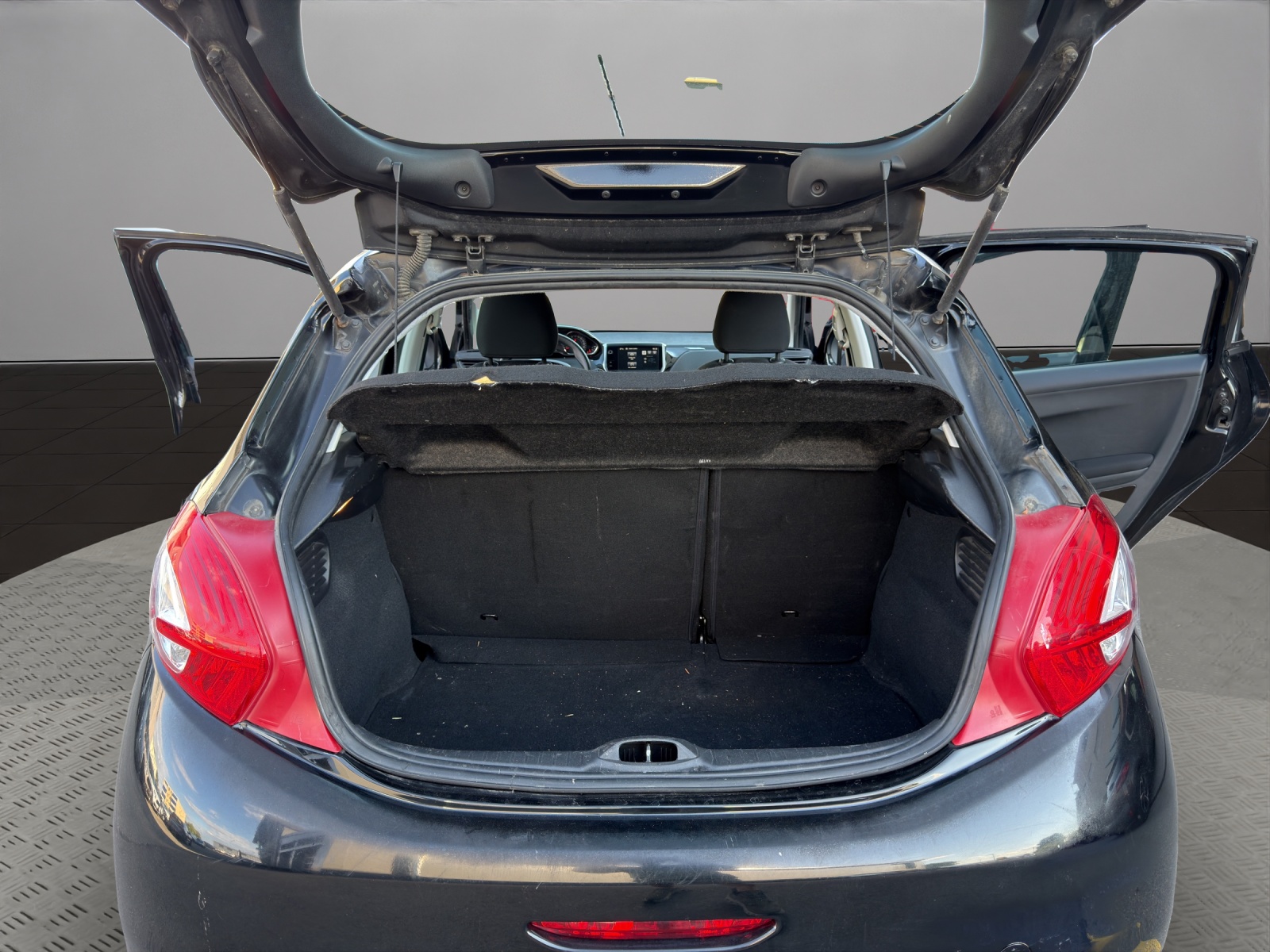 PEUGEOT 208 1.2 VTI Access-image-17