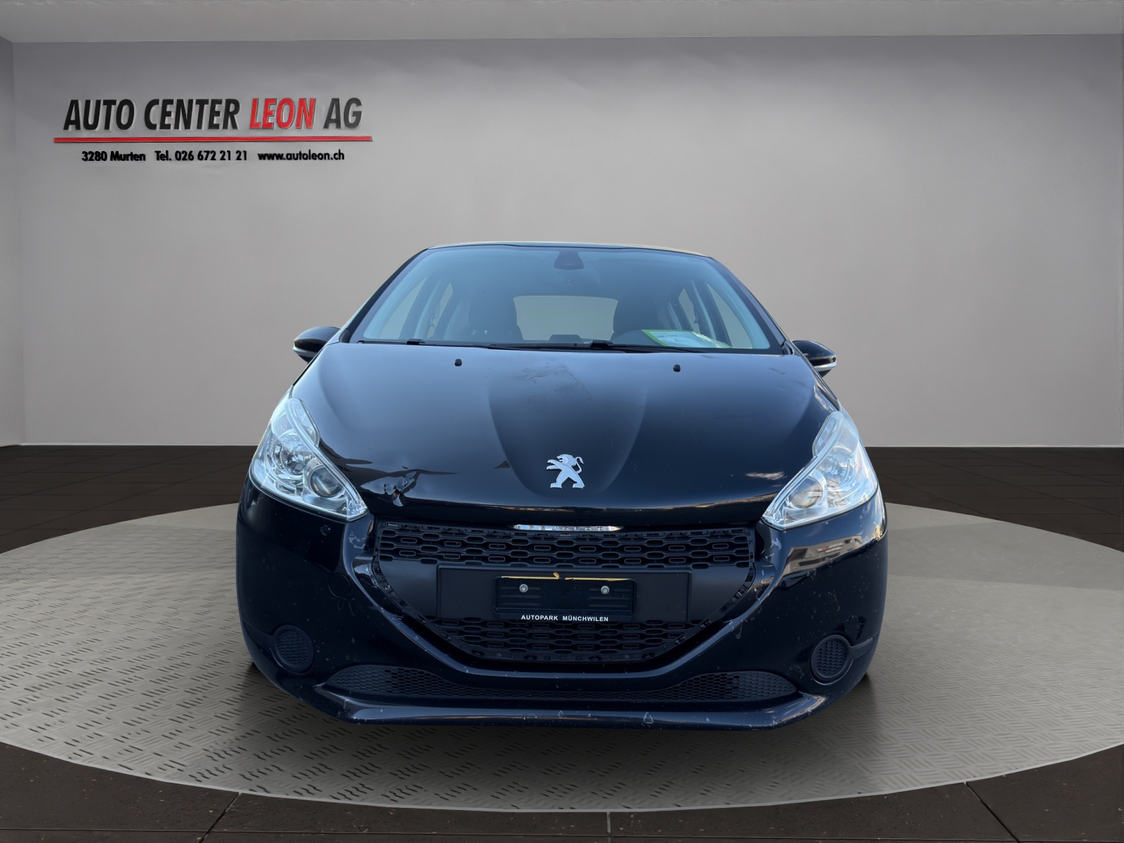 PEUGEOT 208 1.2 VTI Access-image-0