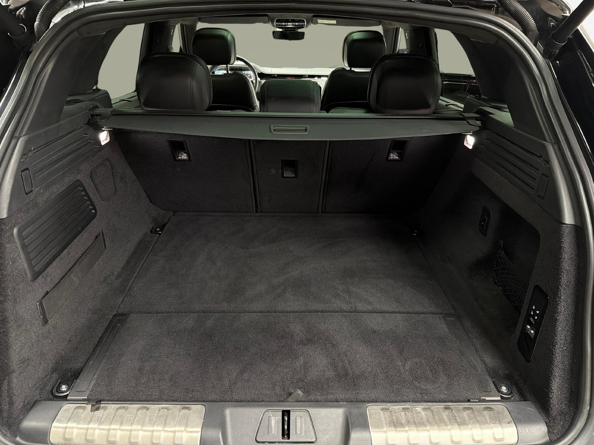 LAND ROVER Range Rover Sport 4.4 V8 First Edition-image-11