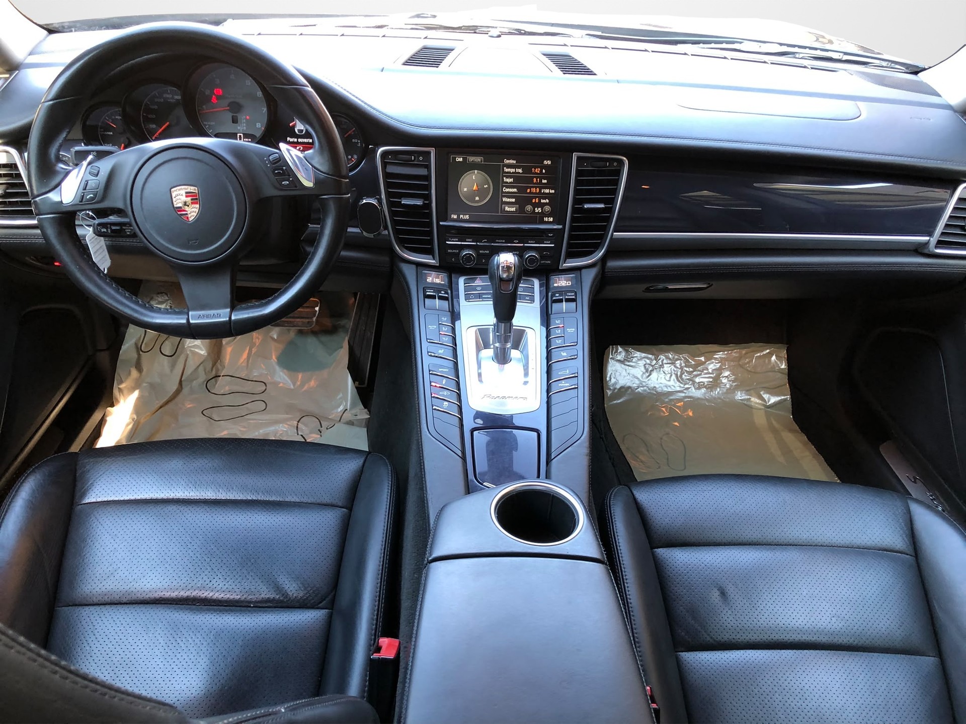 PORSCHE Panamera S Hybrid-image-2