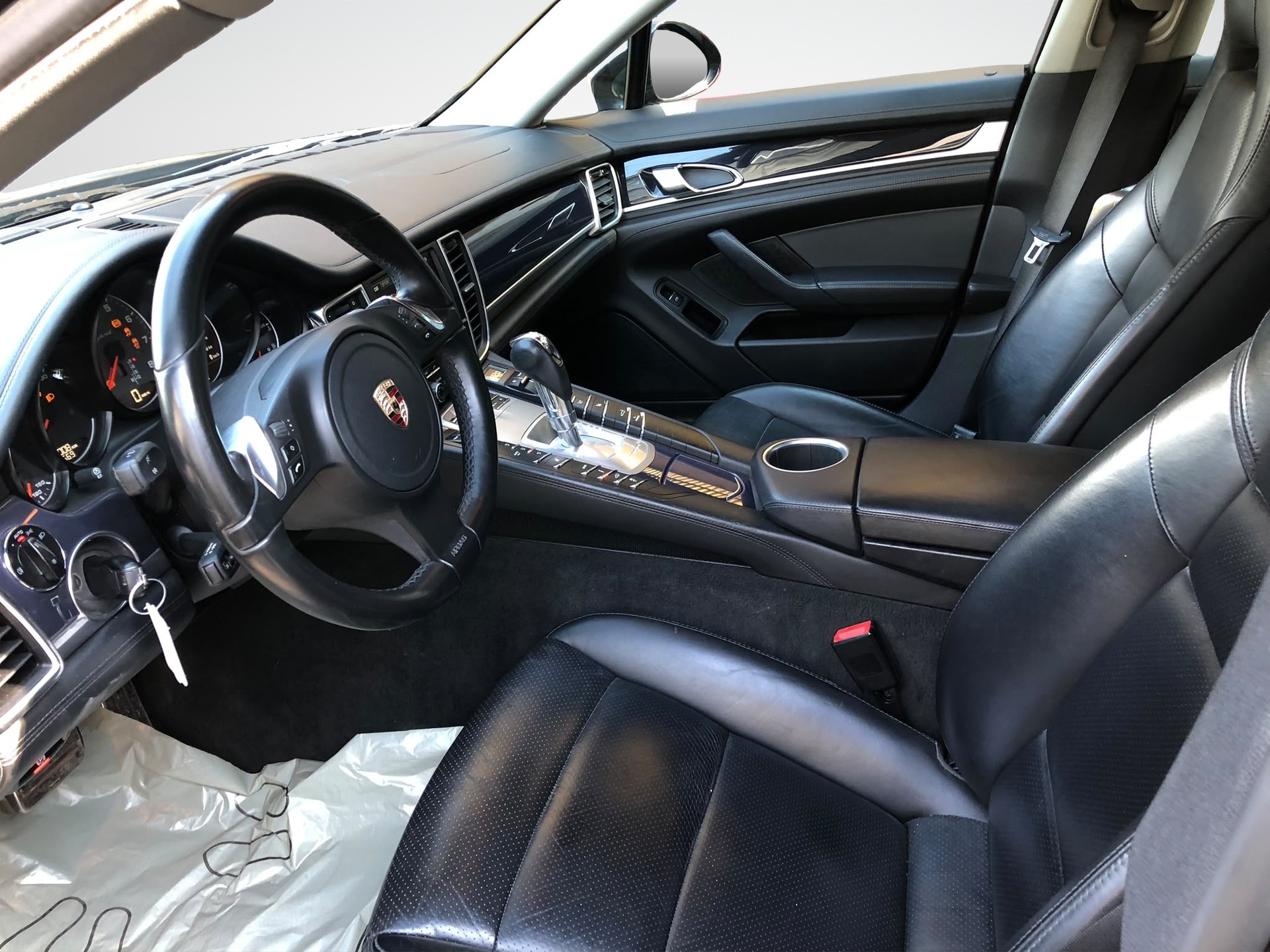 PORSCHE Panamera S Hybrid-image-6