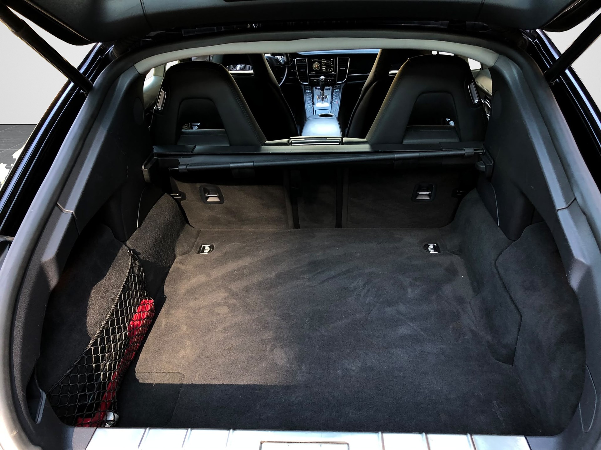 PORSCHE Panamera S Hybrid-image-11