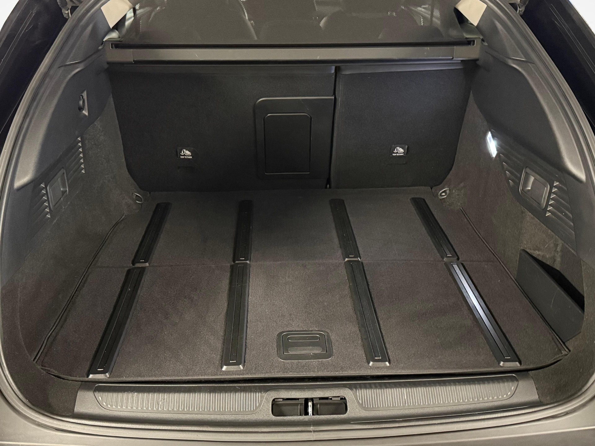 CITROEN C5 X 1.6 Plug-in Hybrid Shine-image-14