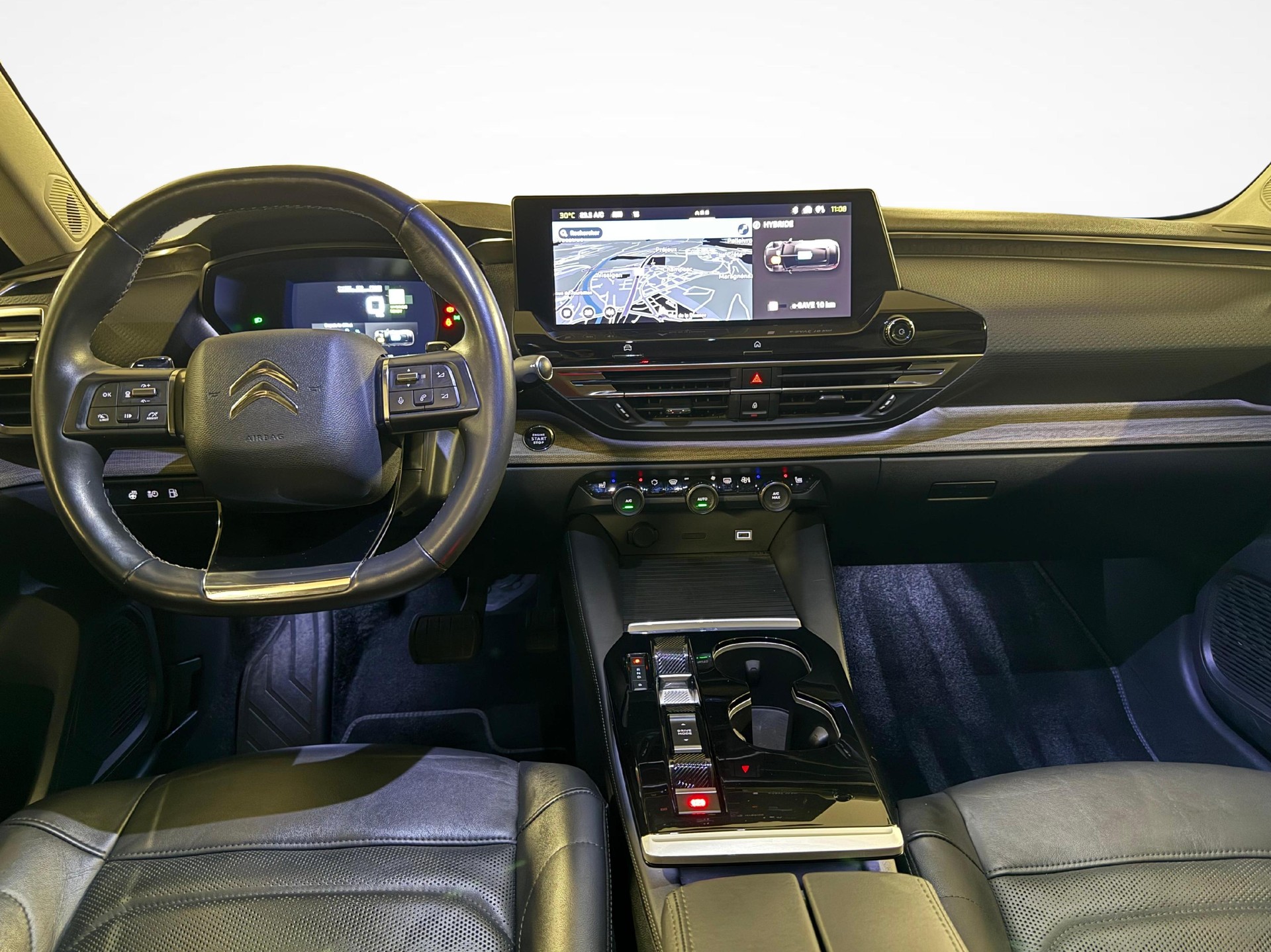 CITROEN C5 X 1.6 Plug-in Hybrid Shine-image-12