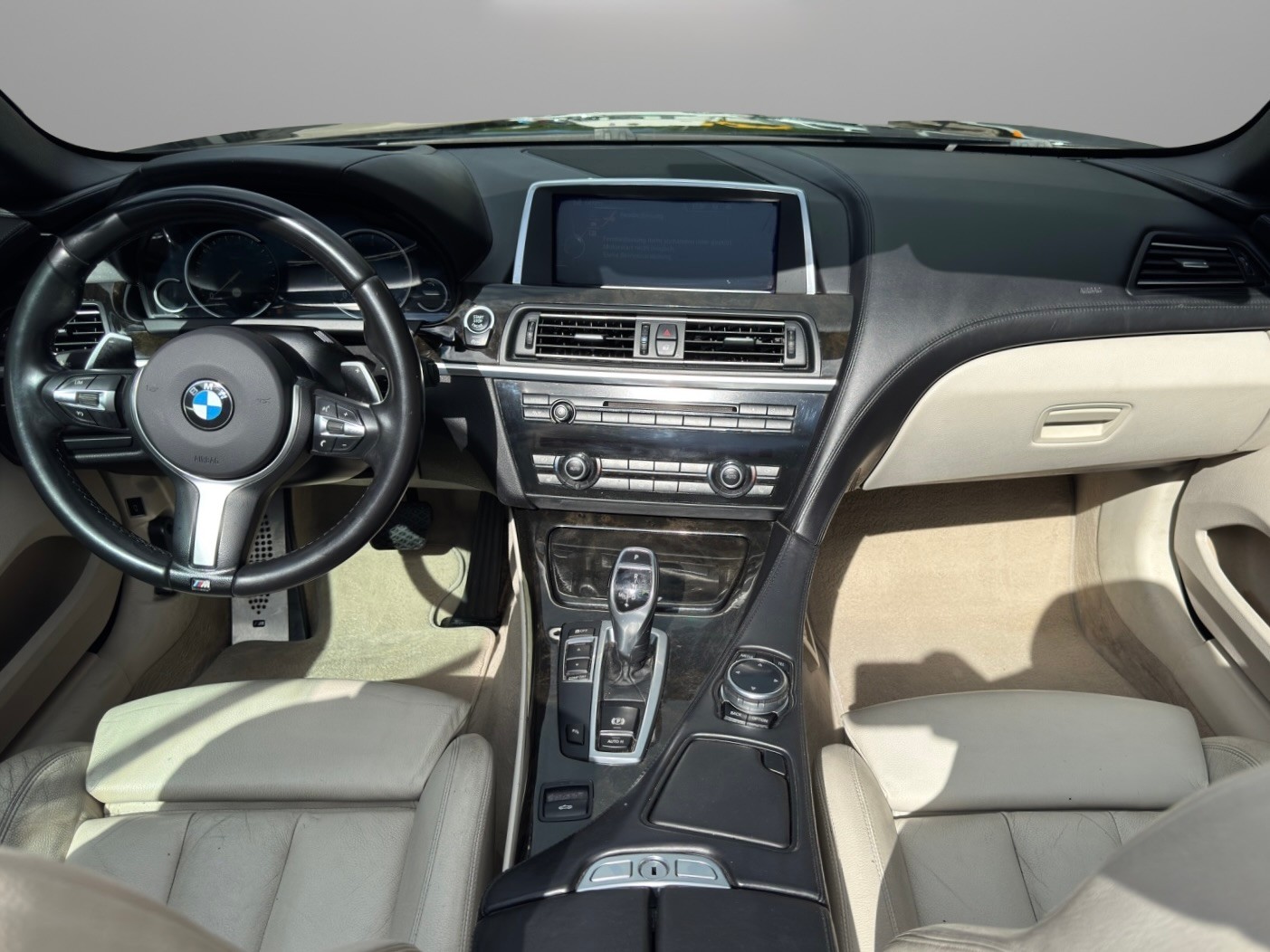 BMW 640i Cabrio-image-8