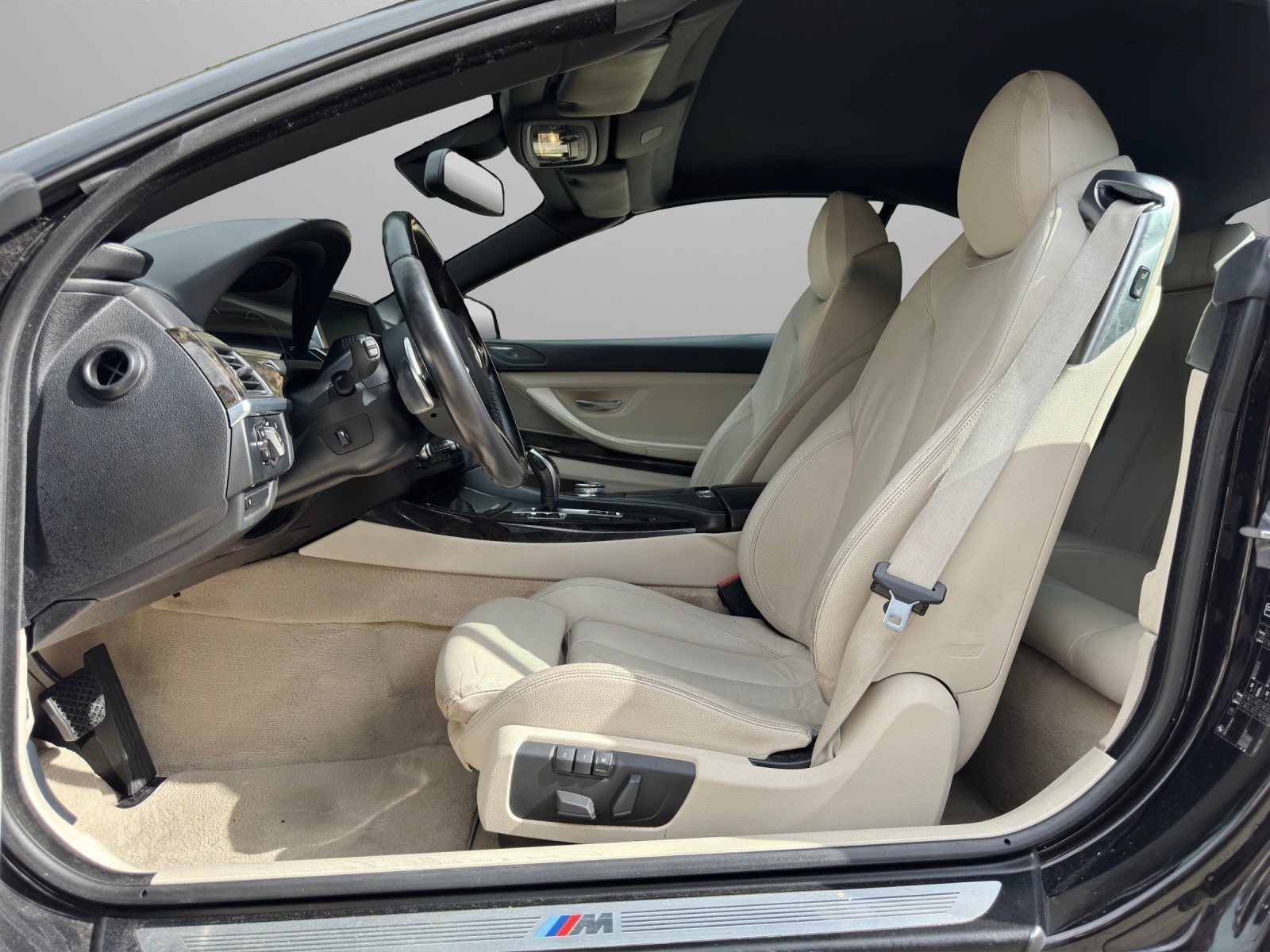 BMW 640i Cabrio-image-7