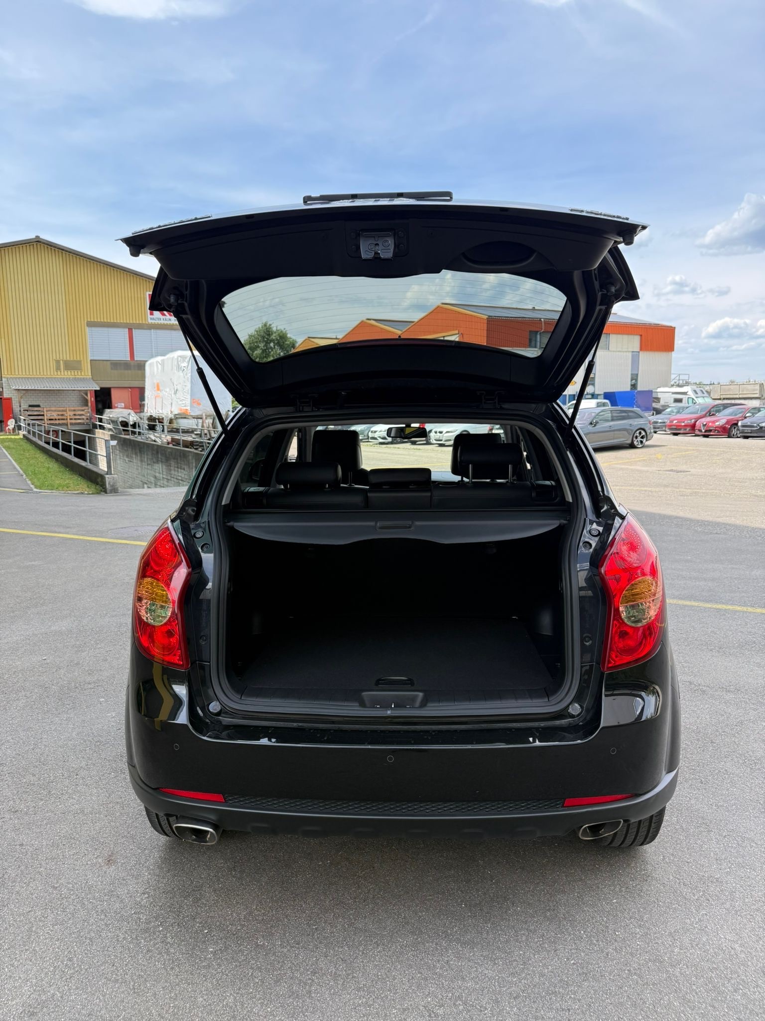 KGM-SsangYong Korando 2.0 e-XDI Quartz 4WD Automatic-image-15