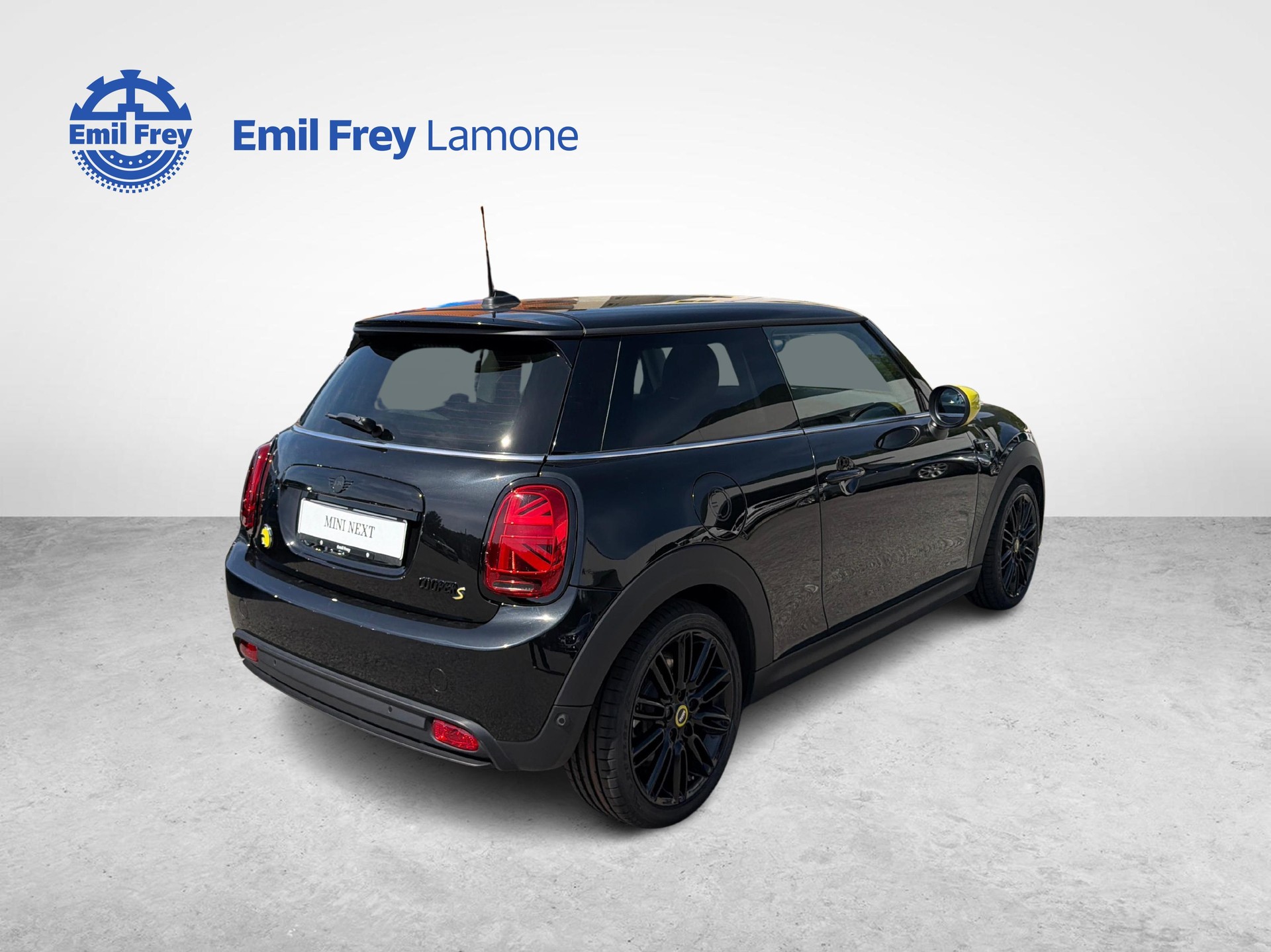 MINI F56 Cooper SE-image-7