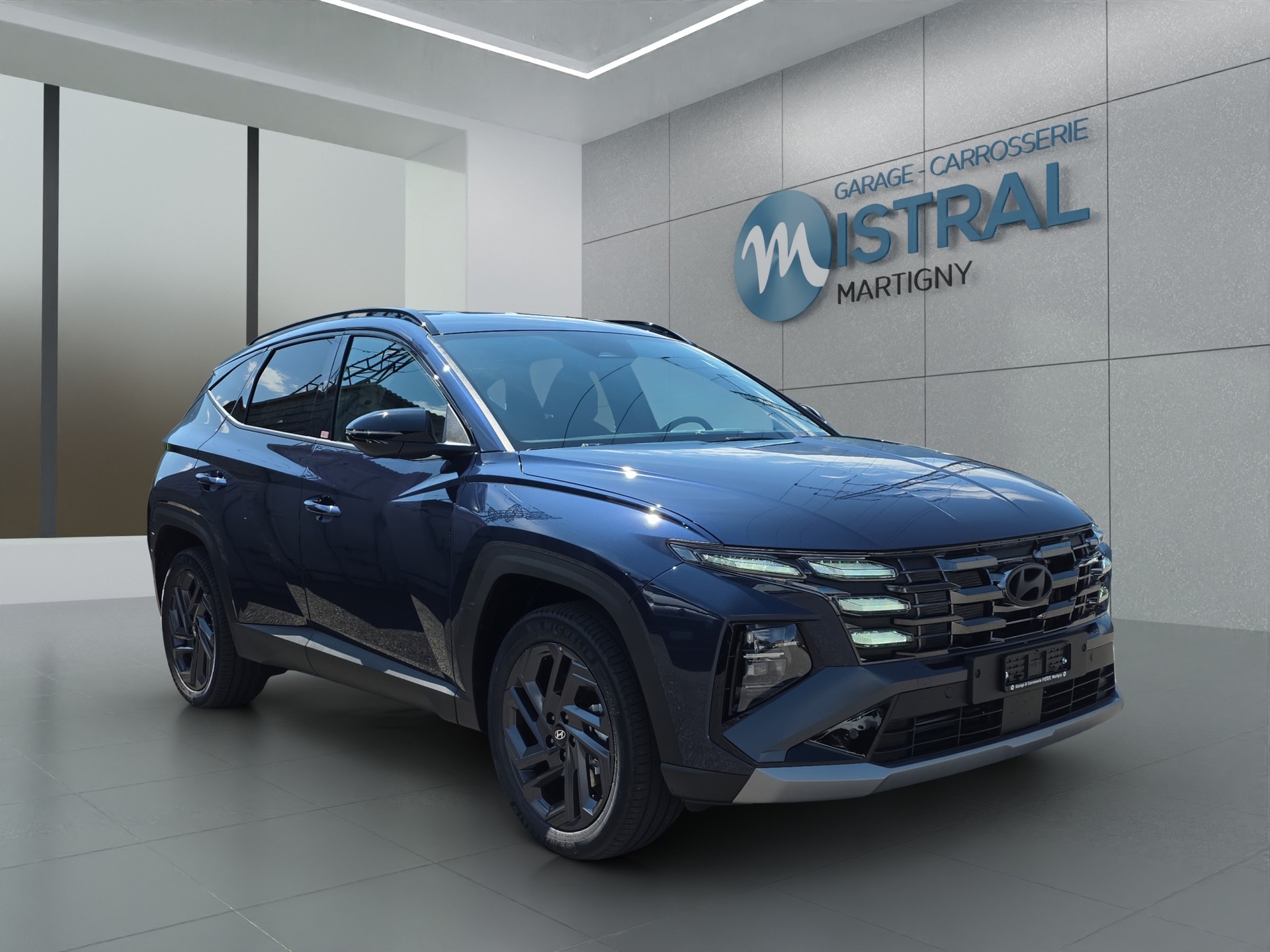 HYUNDAI Tucson 1.6 T-GDi HEV Origo Blackline 4WD-image-6