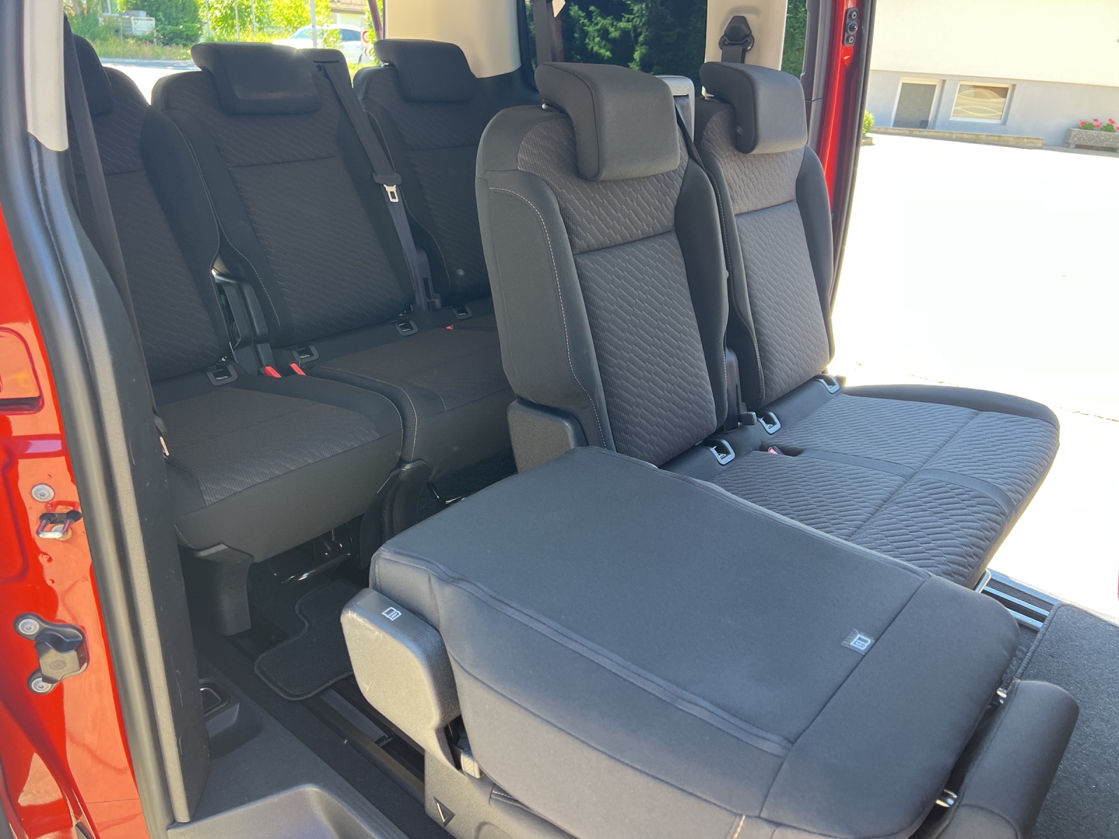 TOYOTA Proace Verso 2.0 D-4D Trend Medium Automatic-image-10