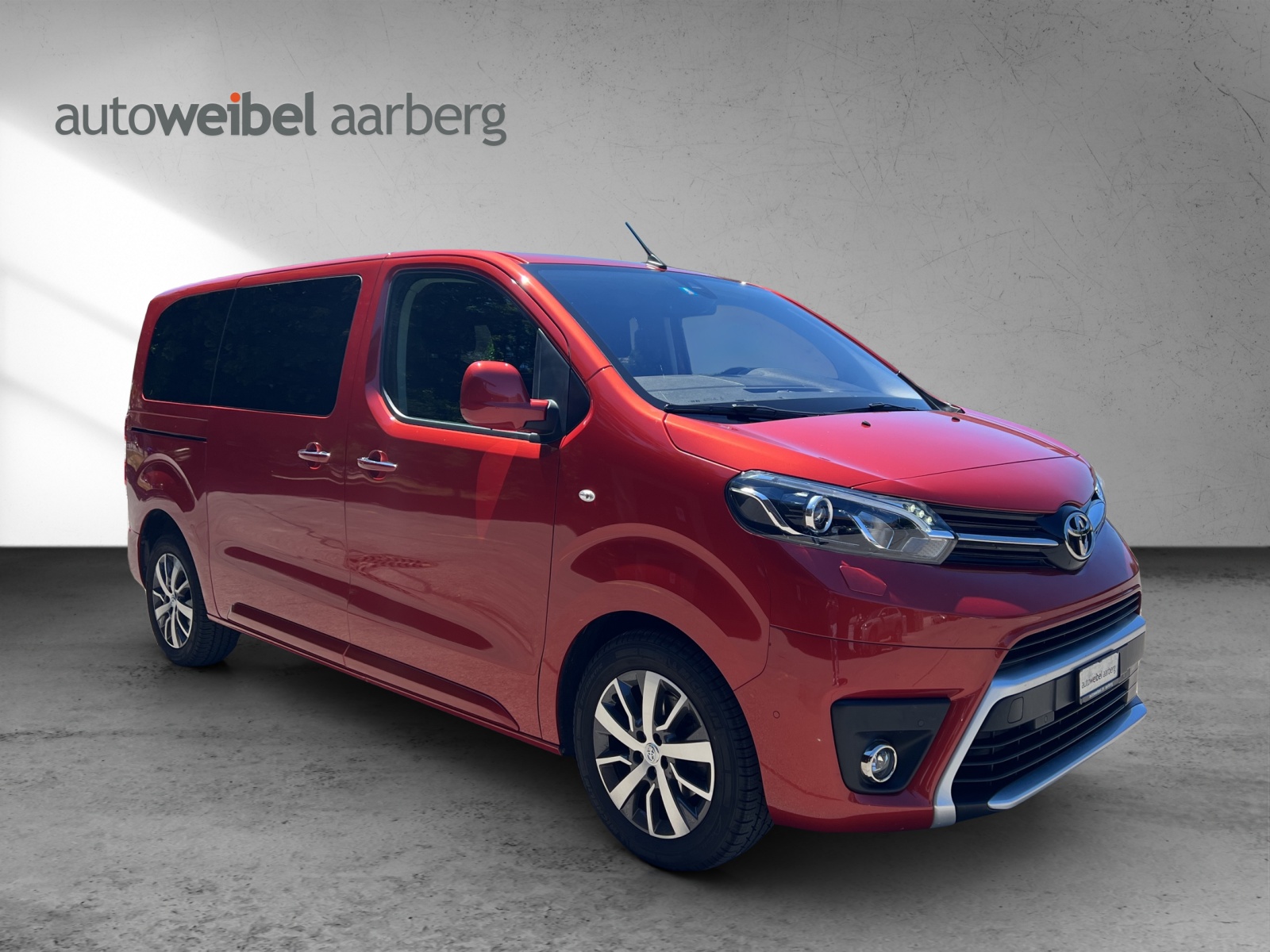 TOYOTA Proace Verso 2.0 D-4D Trend Medium Automatic-image-0