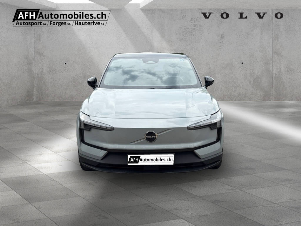 VOLVO EX 30 E60 Plus-image-2