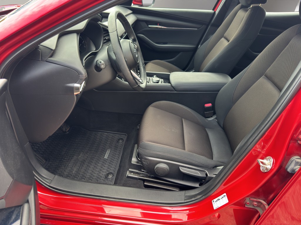 MAZDA 3 Hatchback 2.0 122 Ambition Pack AT-image-3