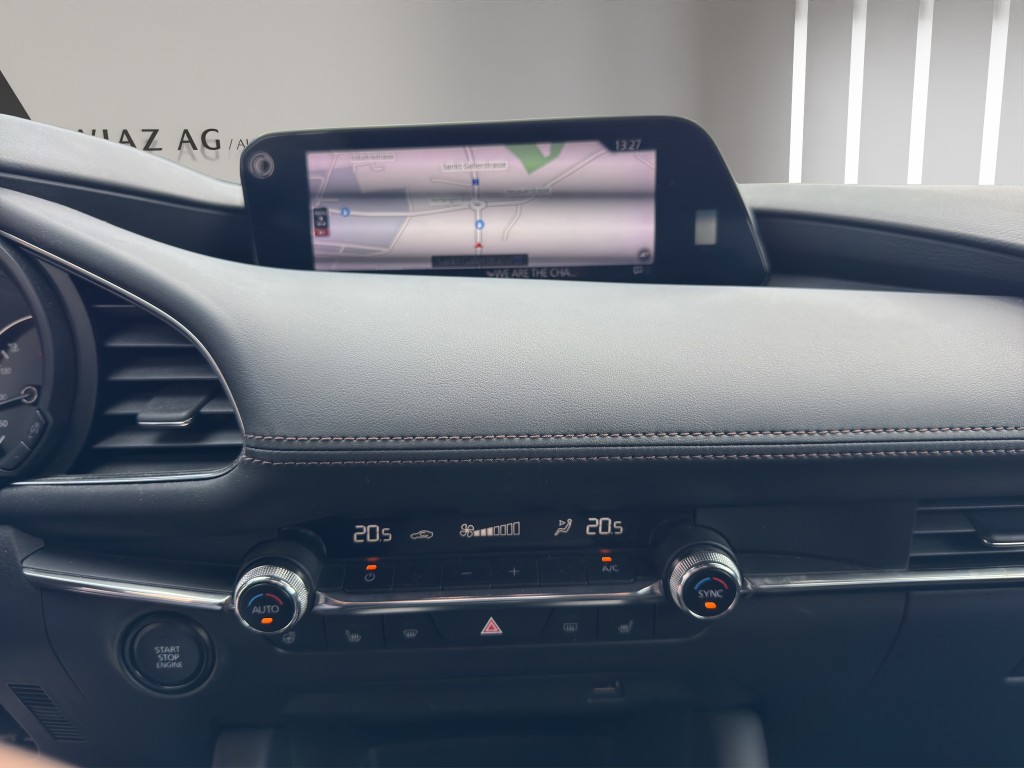 MAZDA 3 Hatchback 2.0 122 Ambition Pack AT-image-15