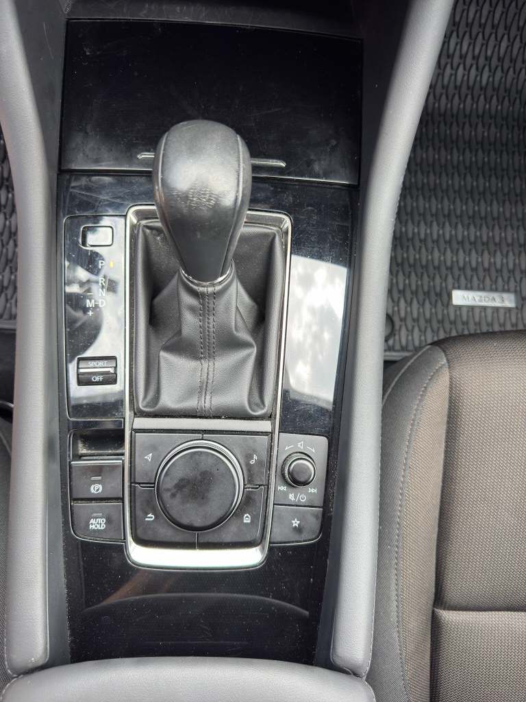 MAZDA 3 Hatchback 2.0 122 Ambition Pack AT-image-6