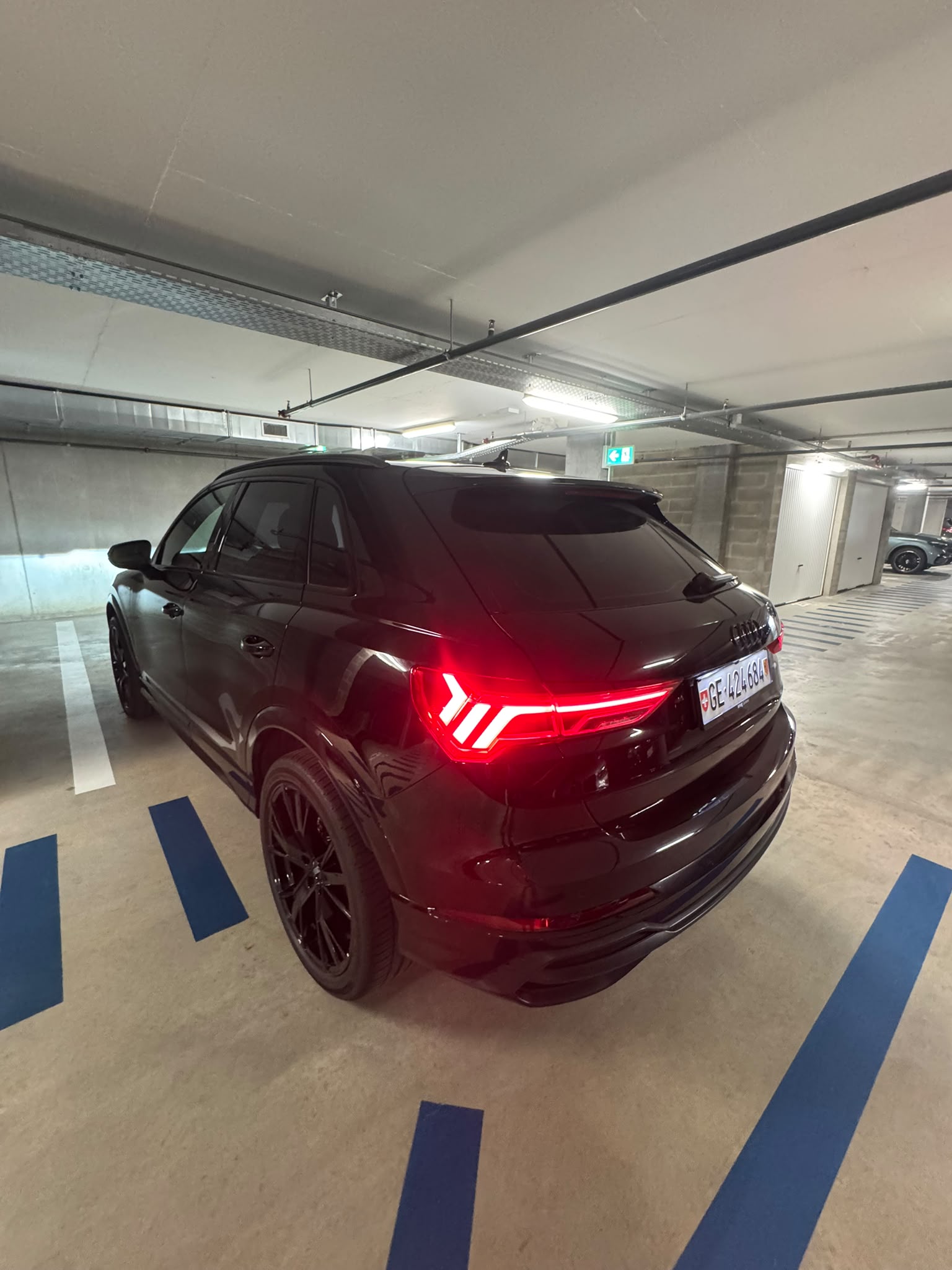 AUDI 2.0 40 TFSI S line quattro S-Tronic-image-1
