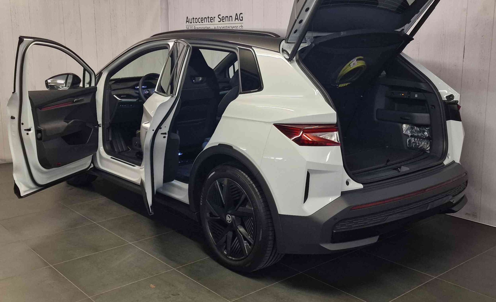 SKODA Elroq RS 4x4-image-15