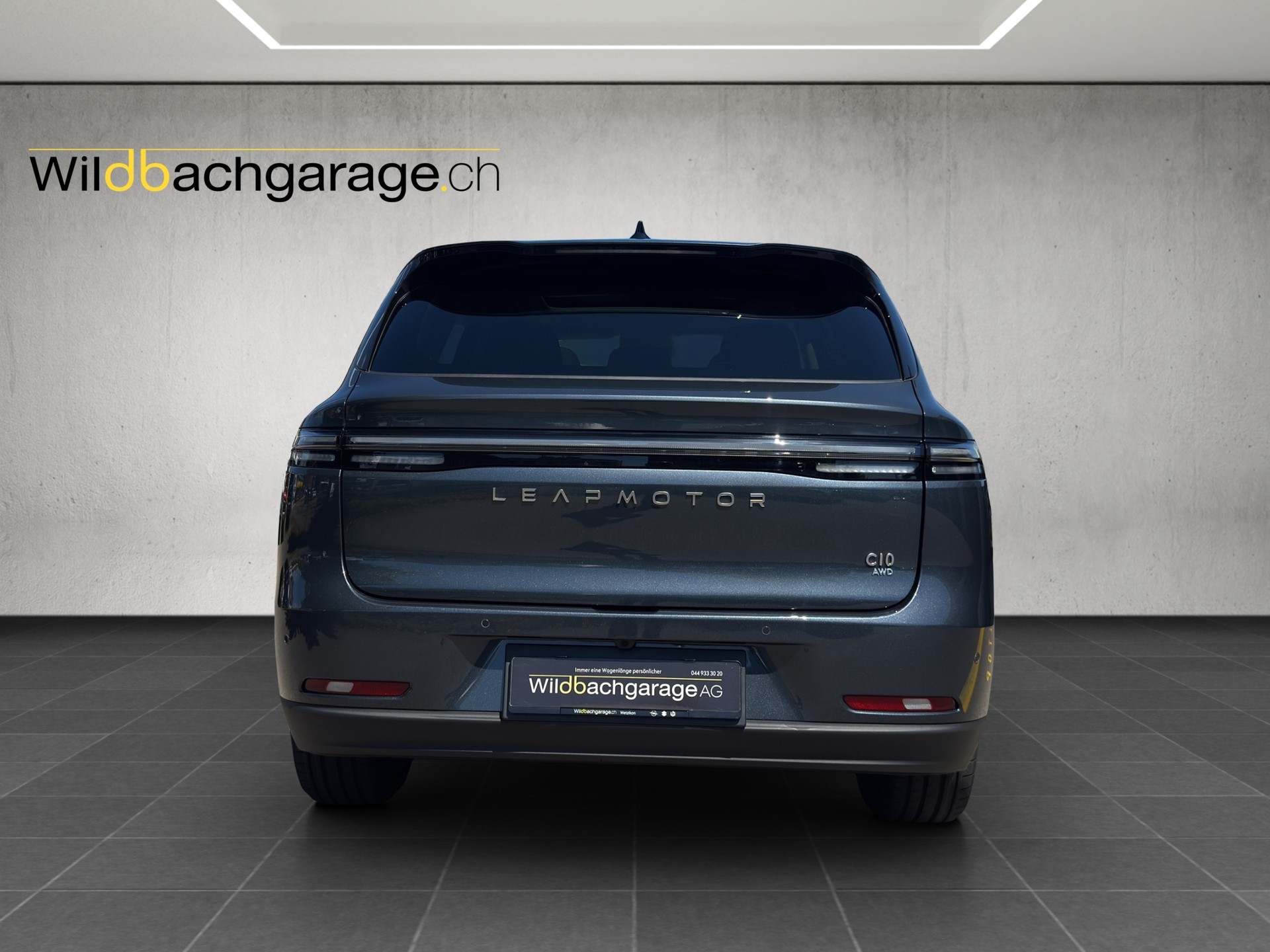 LEAPMOTOR C10 EV AWD-showroom-element-3