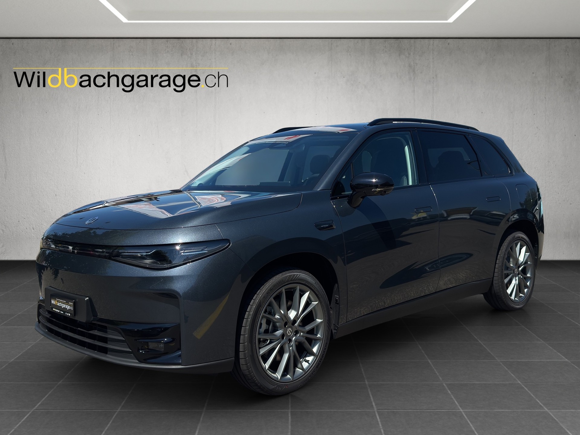 LEAPMOTOR C10 EV AWD