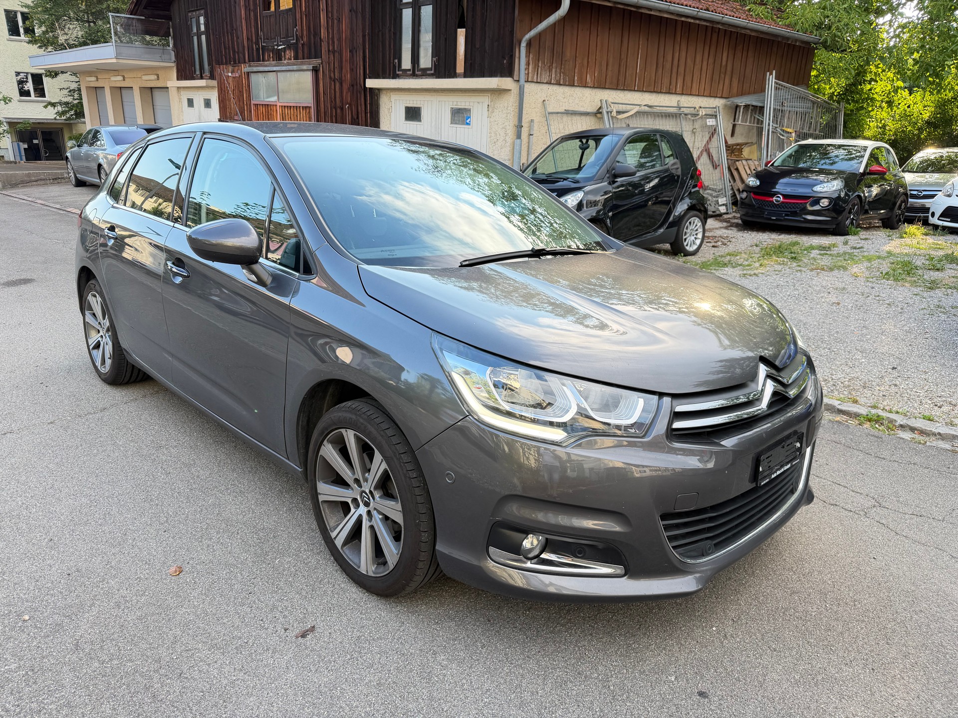 CITROEN C4 1.2 Pure Tech Feel Edition Automatic-image-5