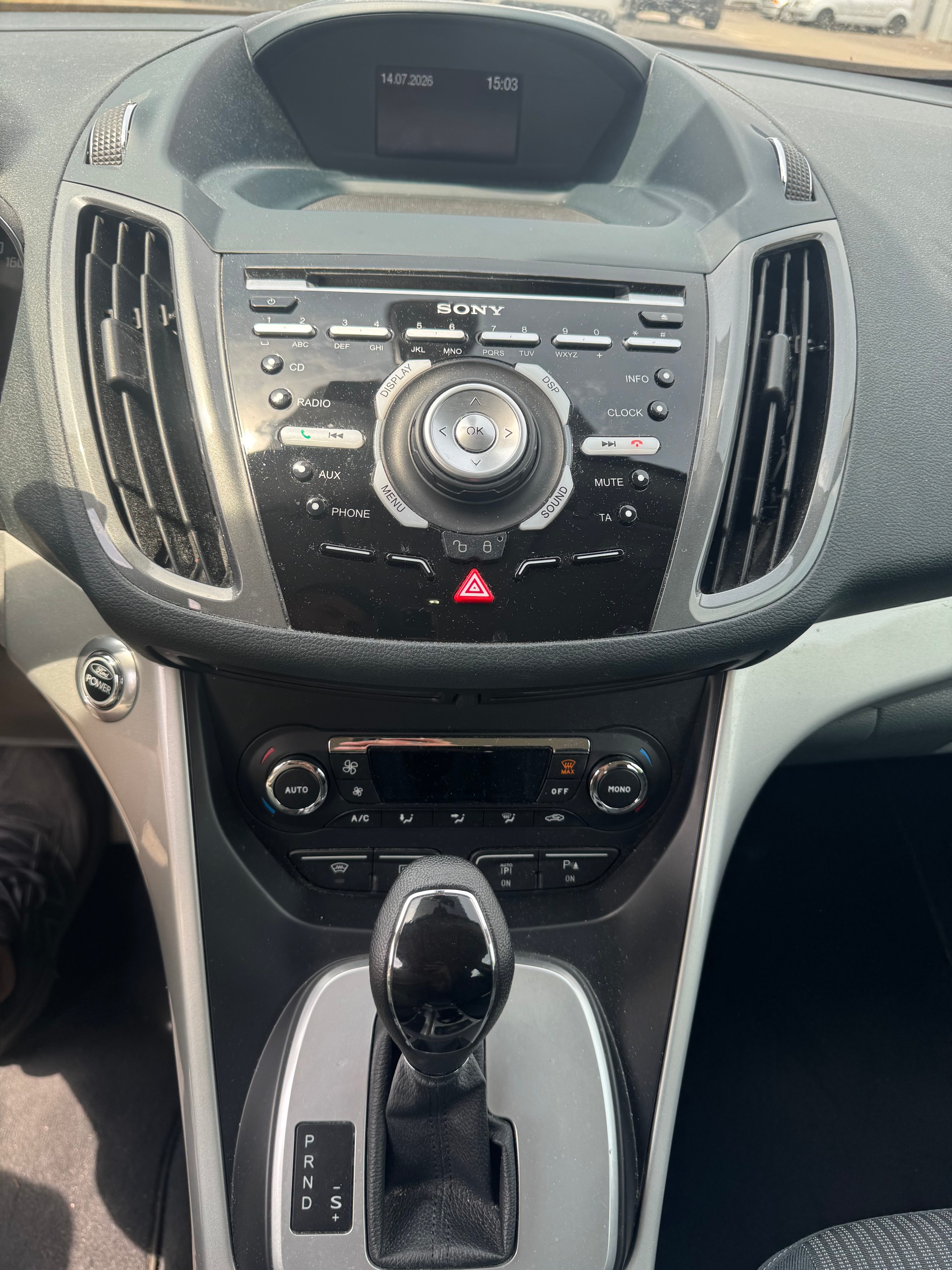 FORD C-Max 2.0 TDCi Titanium PowerShift-image-7