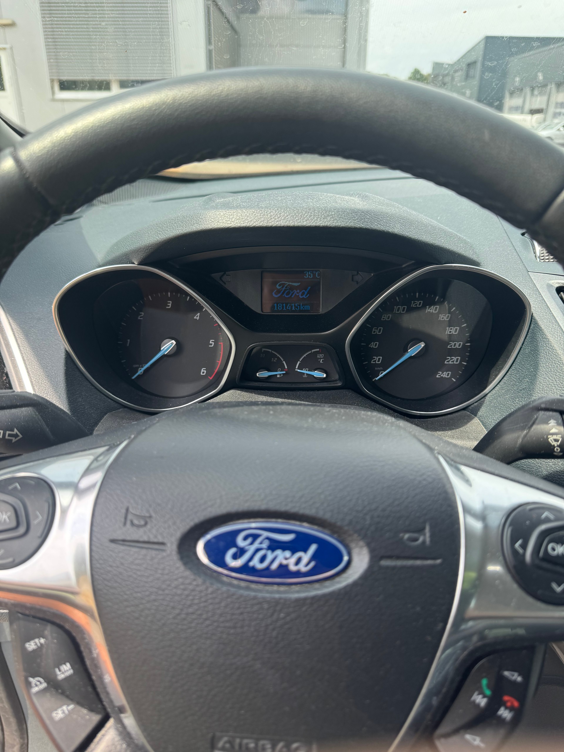 FORD C-Max 2.0 TDCi Titanium PowerShift-image-8