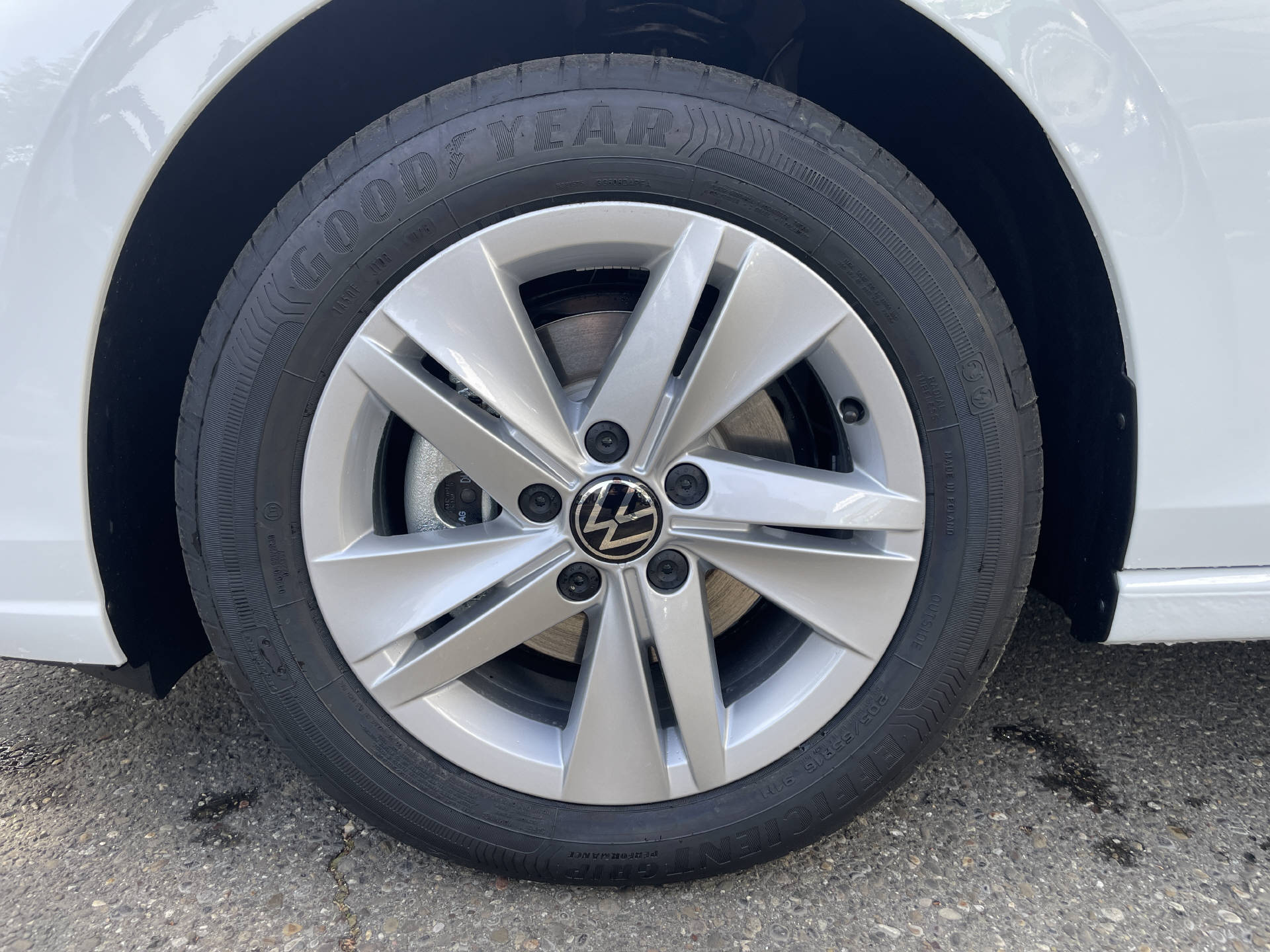 VW Golf VIII 1.5 eTSI Value DSG-image-18