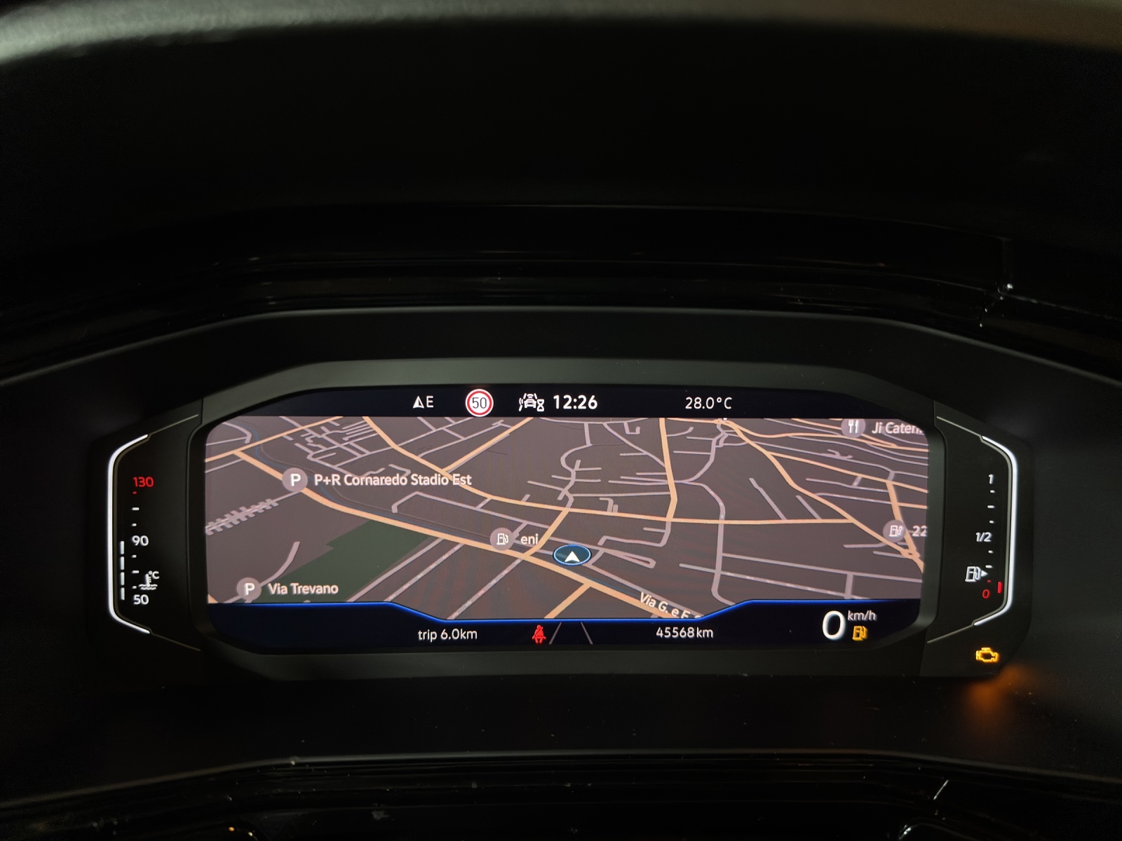 VW T-Cross 1.0 TSI Life Selection-image-15