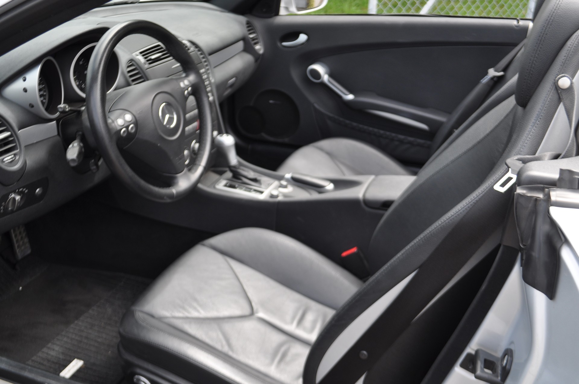 MERCEDES-BENZ SLK 350-image-10