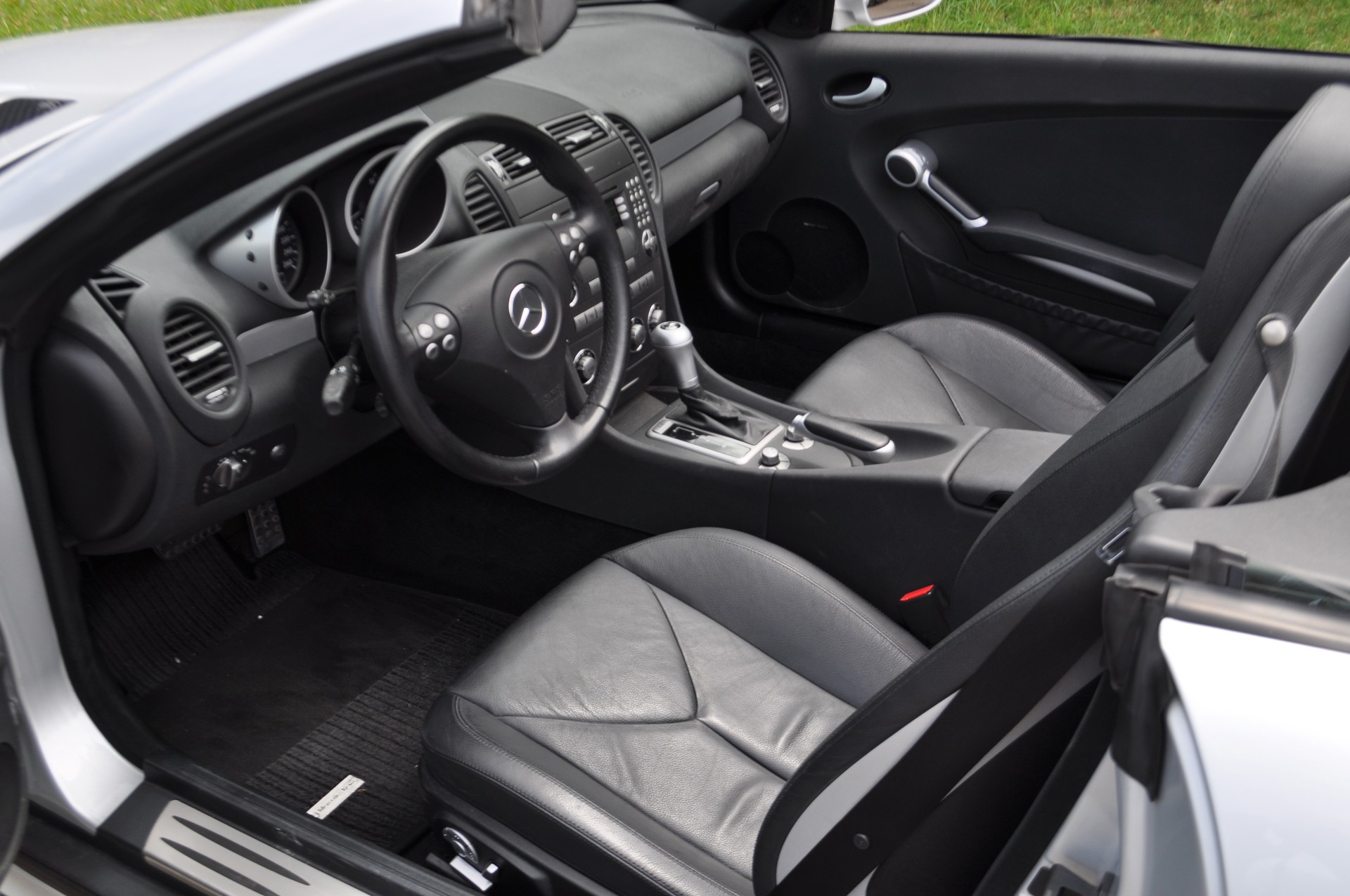 MERCEDES-BENZ SLK 350-image-9