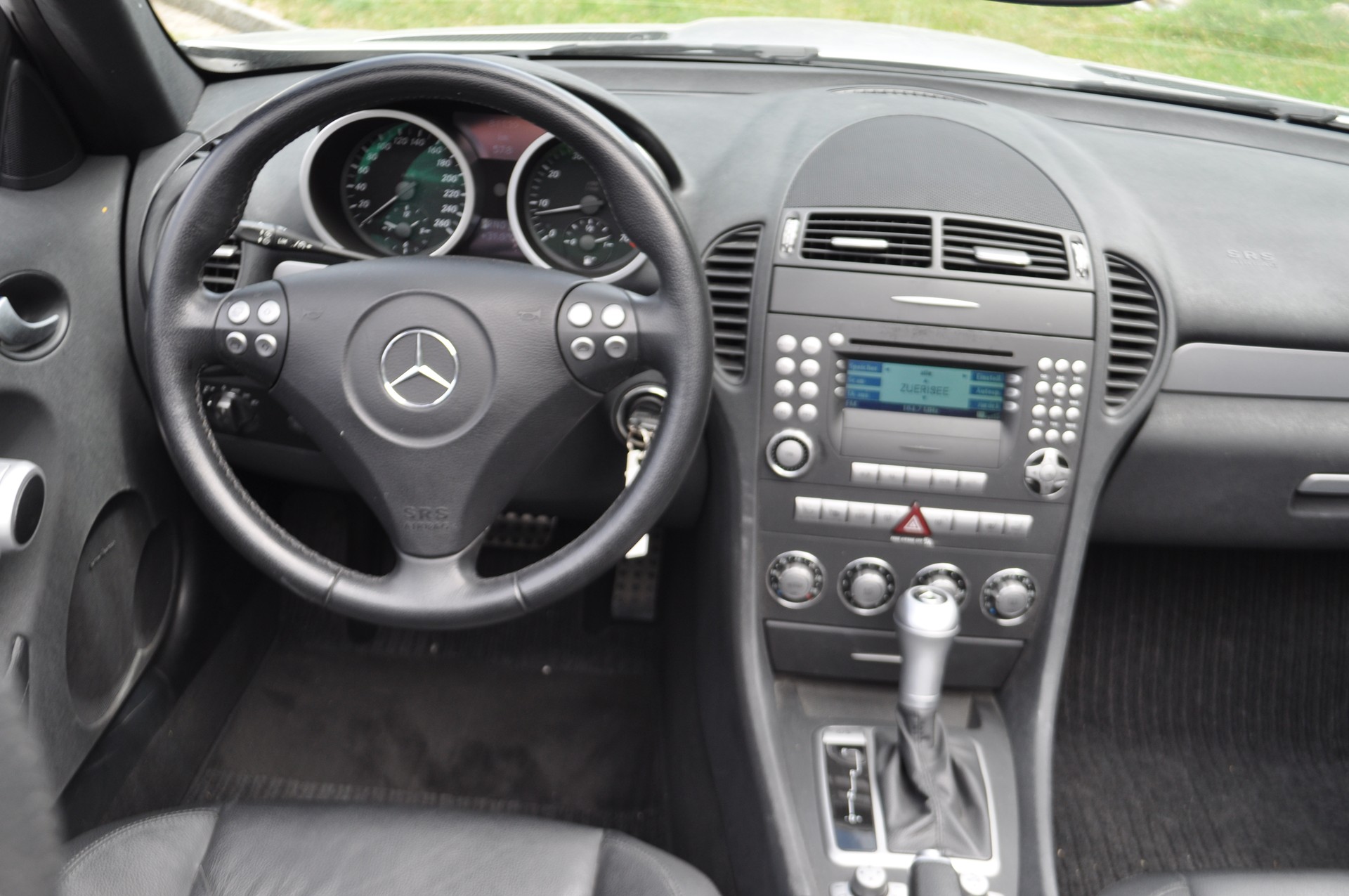 MERCEDES-BENZ SLK 350-image-11