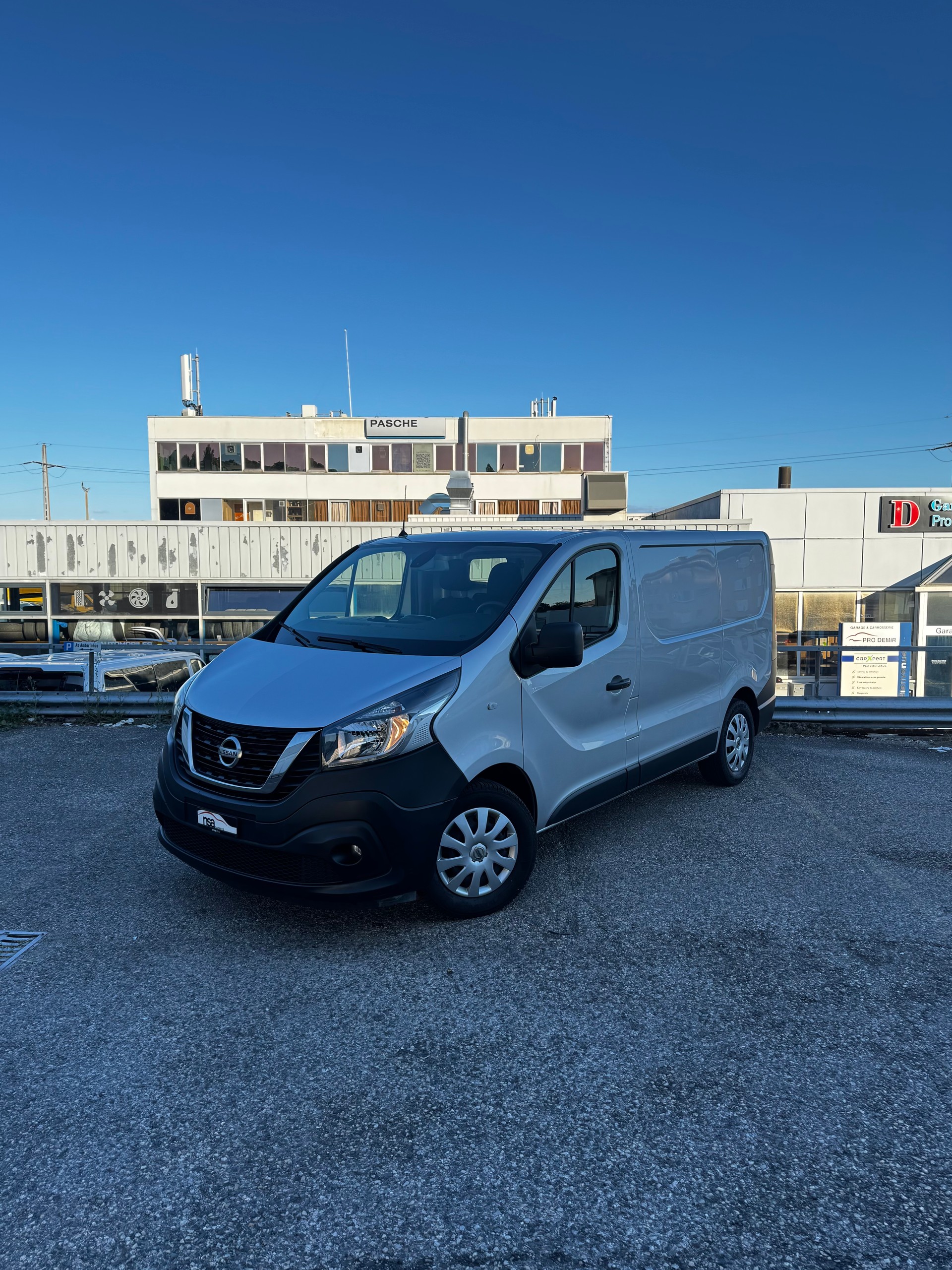 NISSAN NV300 dCi 120 2.9 L1H1 Pro-image-0