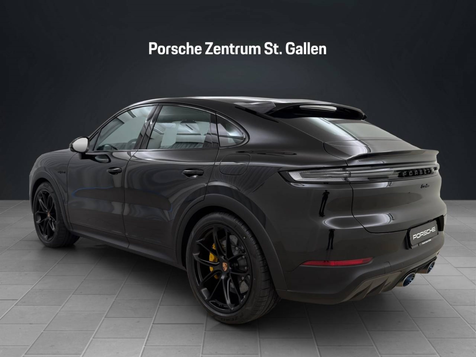 PORSCHE Cayenne Turbo E-Hybrid Coupé mit GT-Paket-image-2
