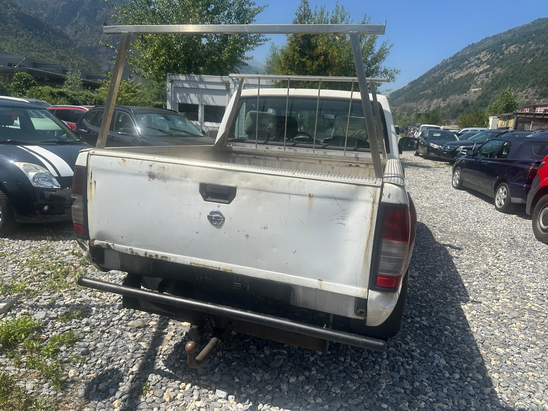NISSAN NP300 4x4 Double Cab-image-8
