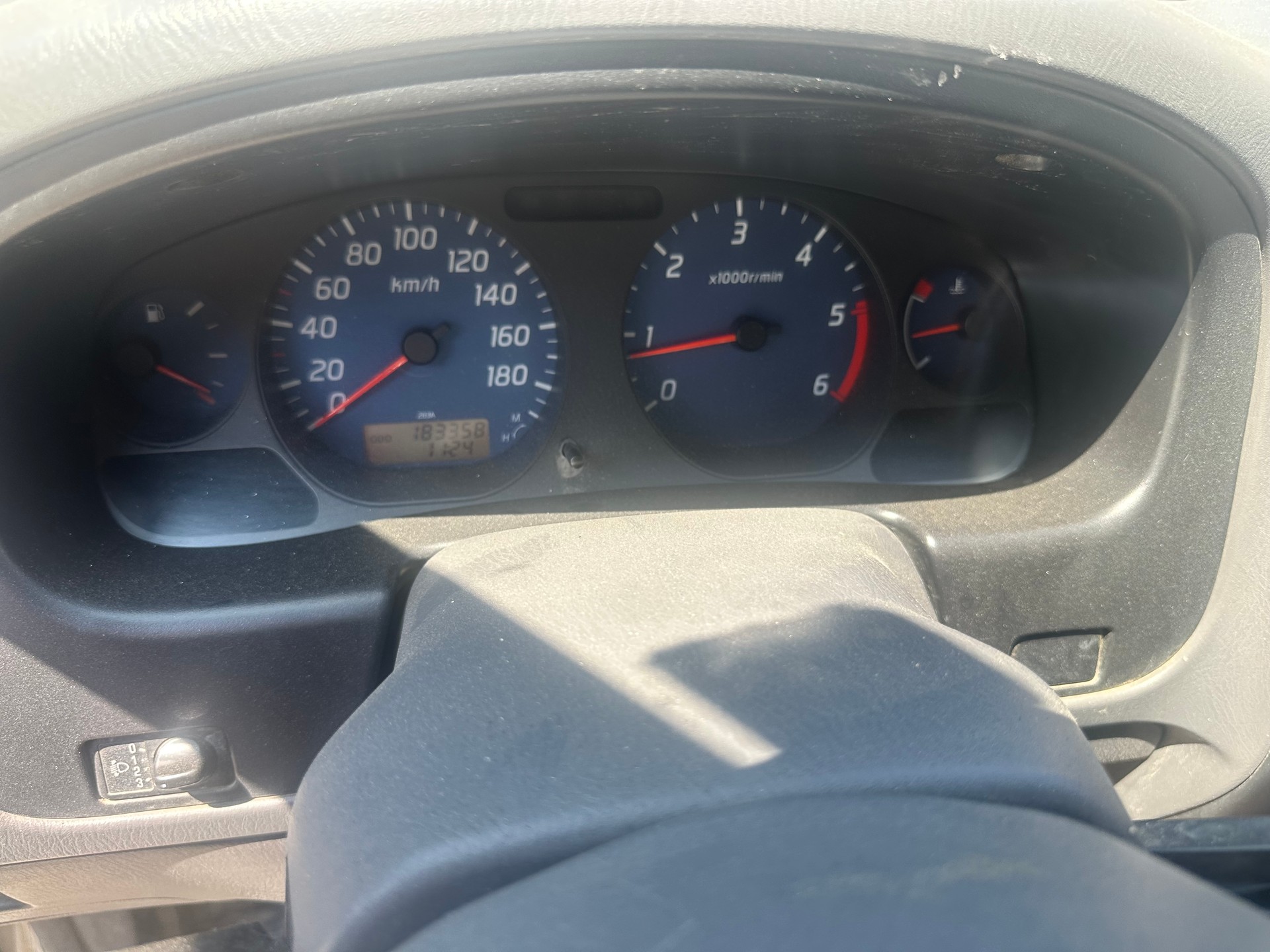 NISSAN NP300 4x4 Double Cab-image-4