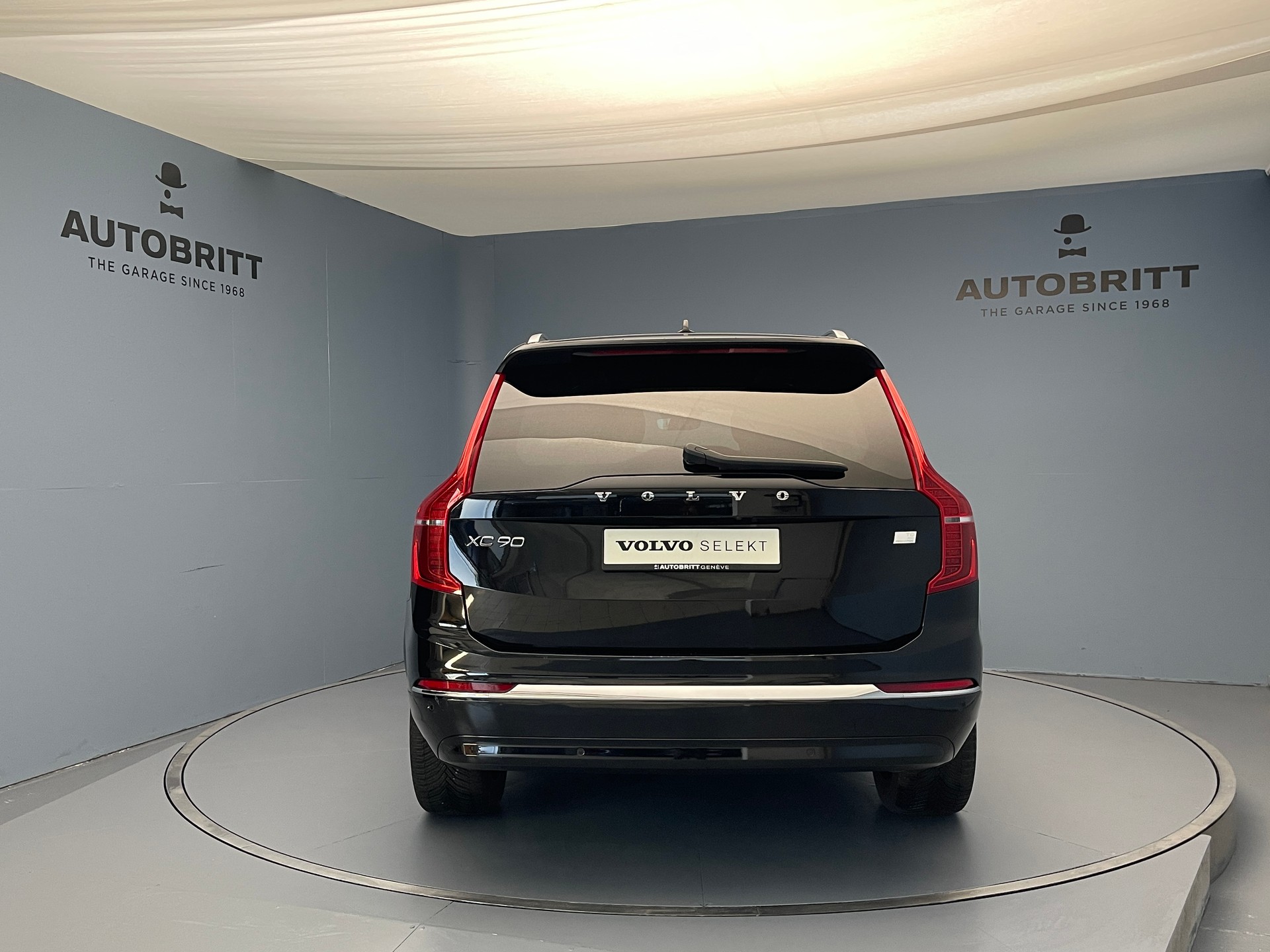 VOLVO XC90 2.0 T8 TE Ultimate Bright 7P. eAWD-image-2