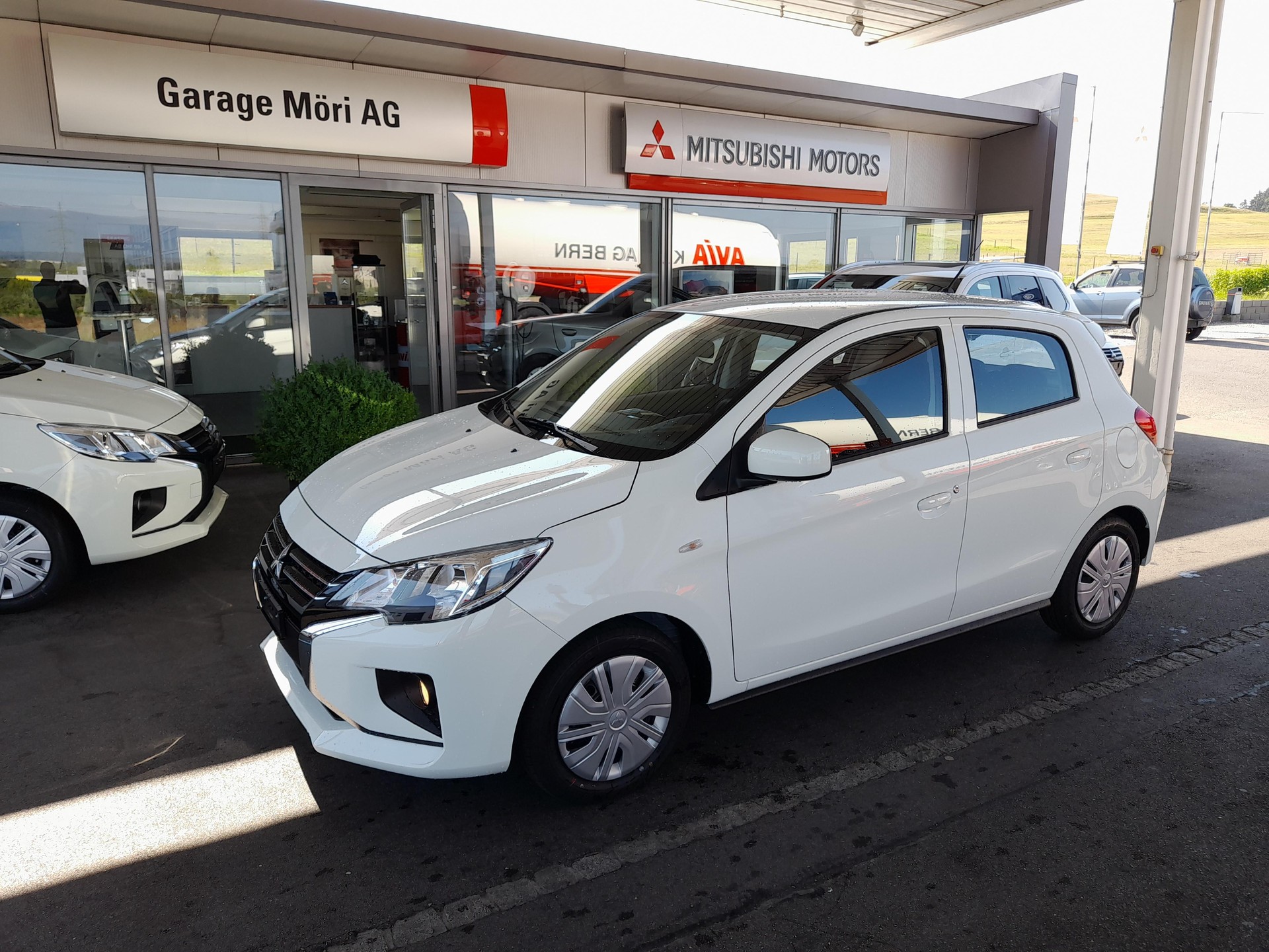 MITSUBISHI Space Star 1.2 MIVEC Inform-image-0