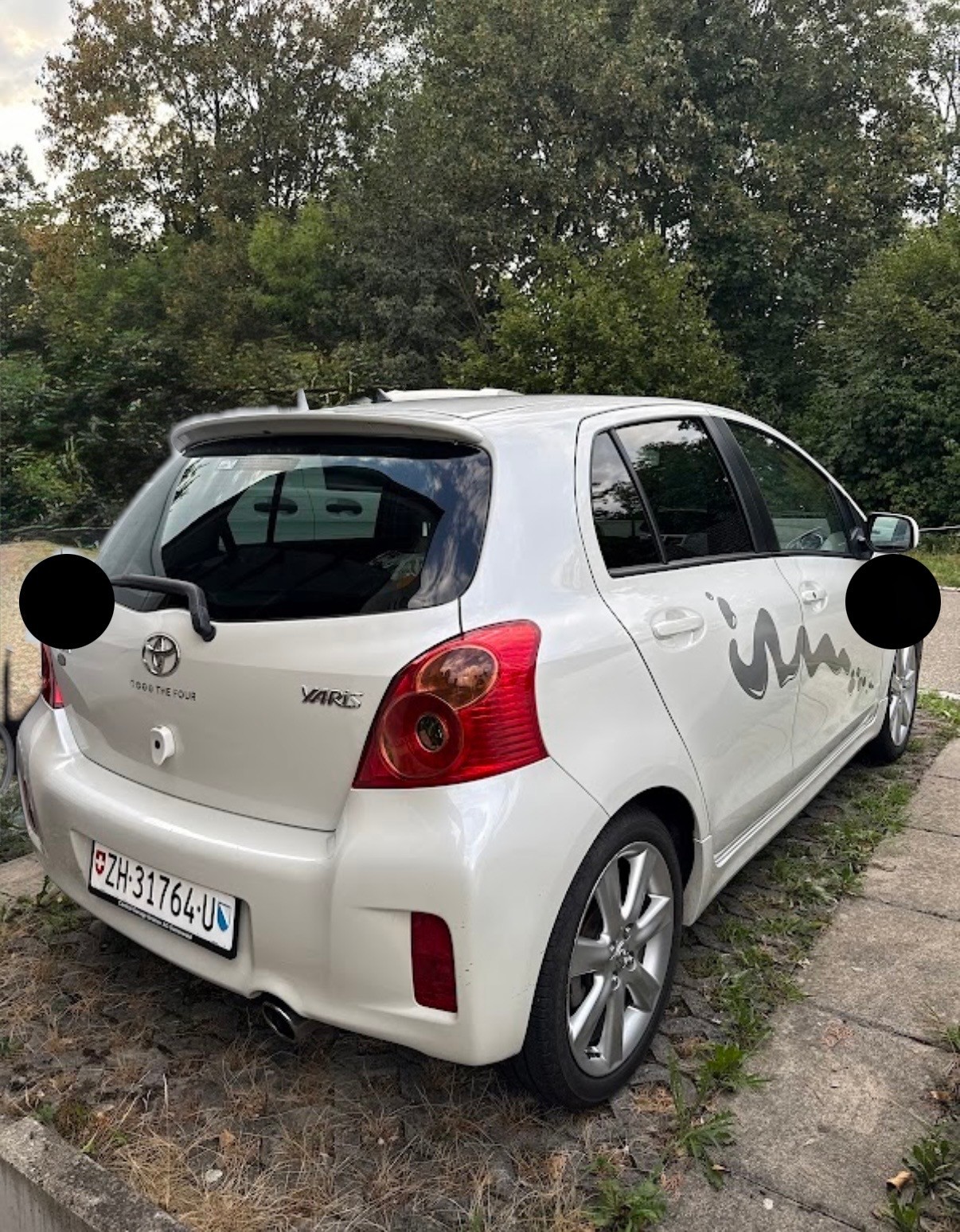 TOYOTA Yaris 1.8 TS *Klimaautomatik *Neue Hinterachse *Frisch ab MFK-image-2
