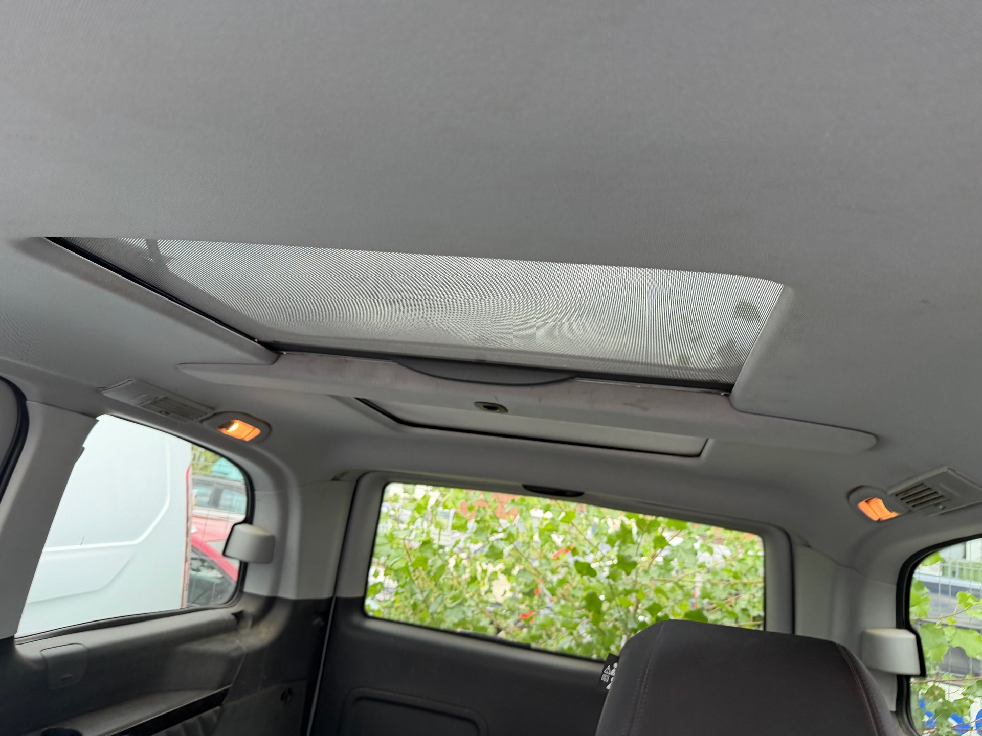 MERCEDES-BENZ Viano 2.2 CDI Blue Eff. Trend Ed. L 4Matic A-image-8