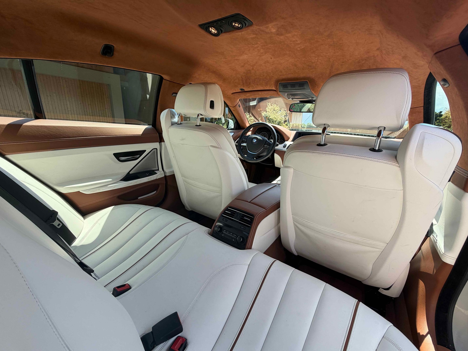 BMW 640i-image-4