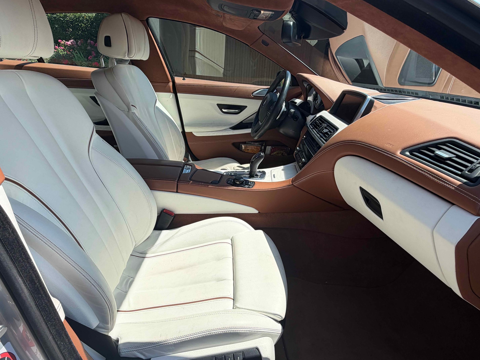 BMW 640i-image-5